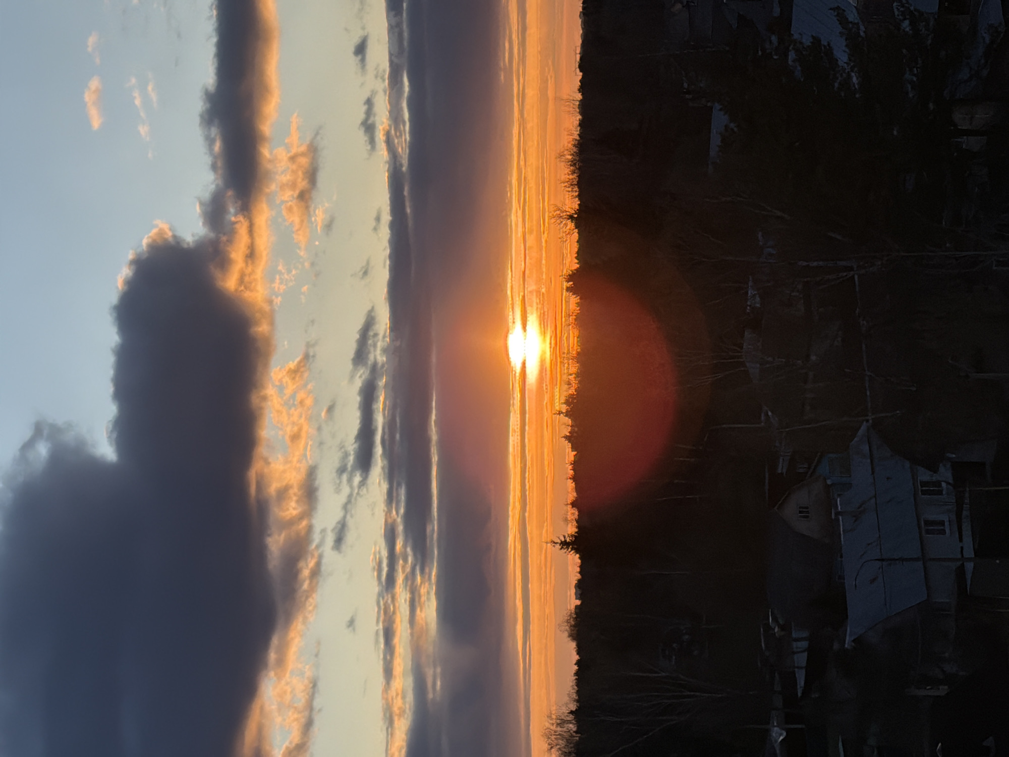 Dramatic sunset documented through multiple witness observations