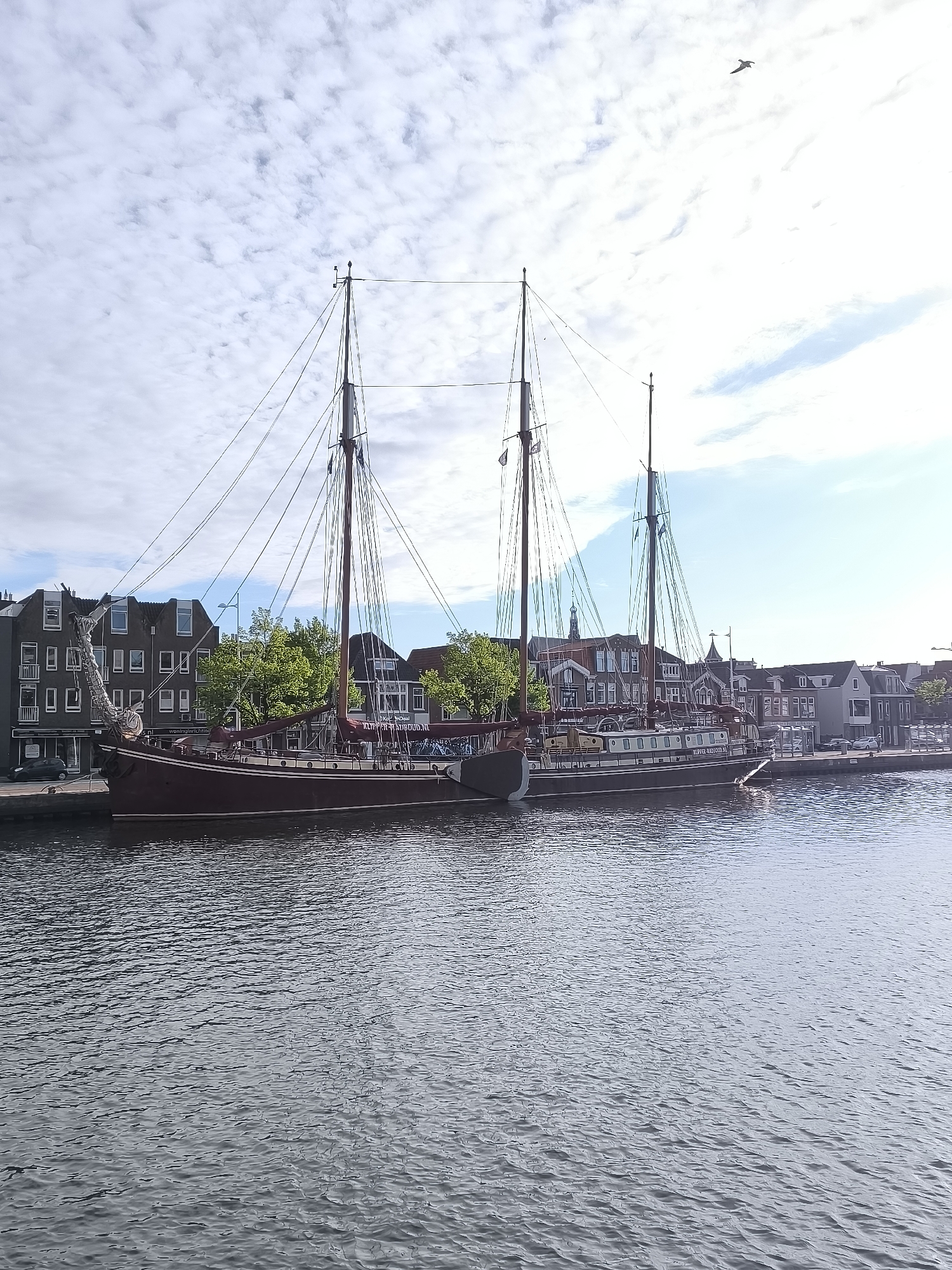 Quiet afternoon moments captured along Alkmaar's historic canals