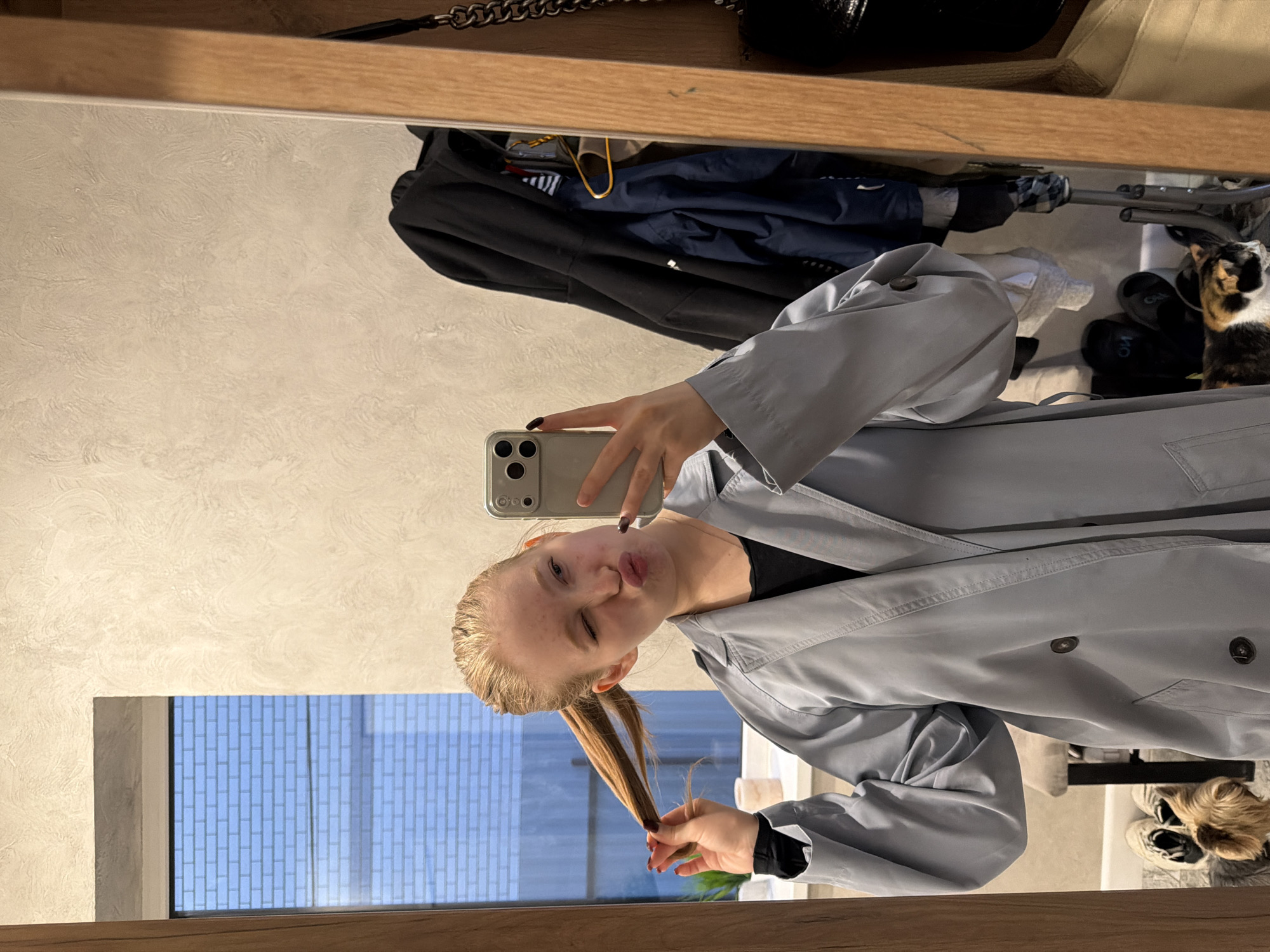 Woman documents daily life with selfies in Rossiyskiy, Russia