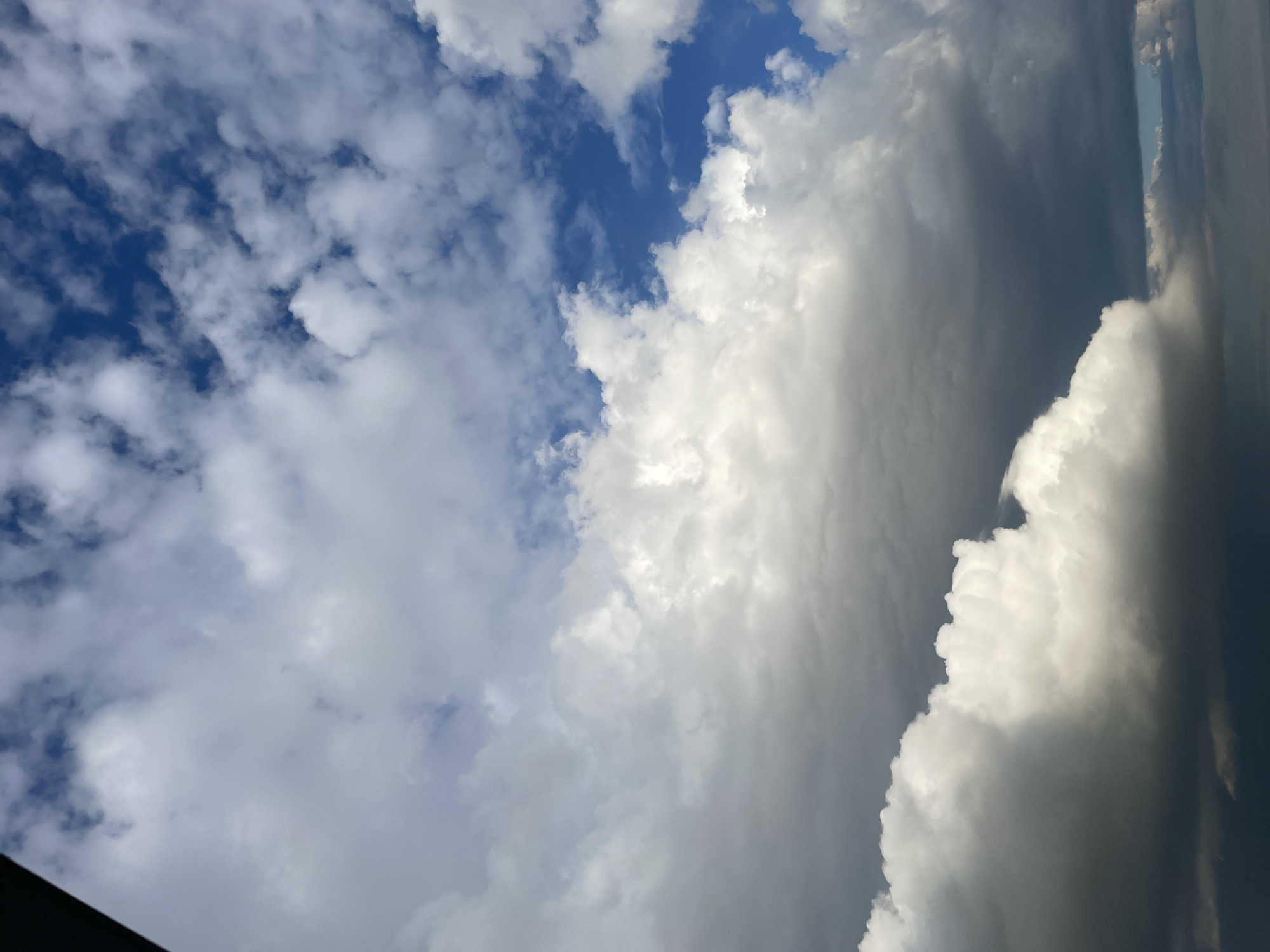 Quiet afternoon in Laishevo, objects and skies filling the frame