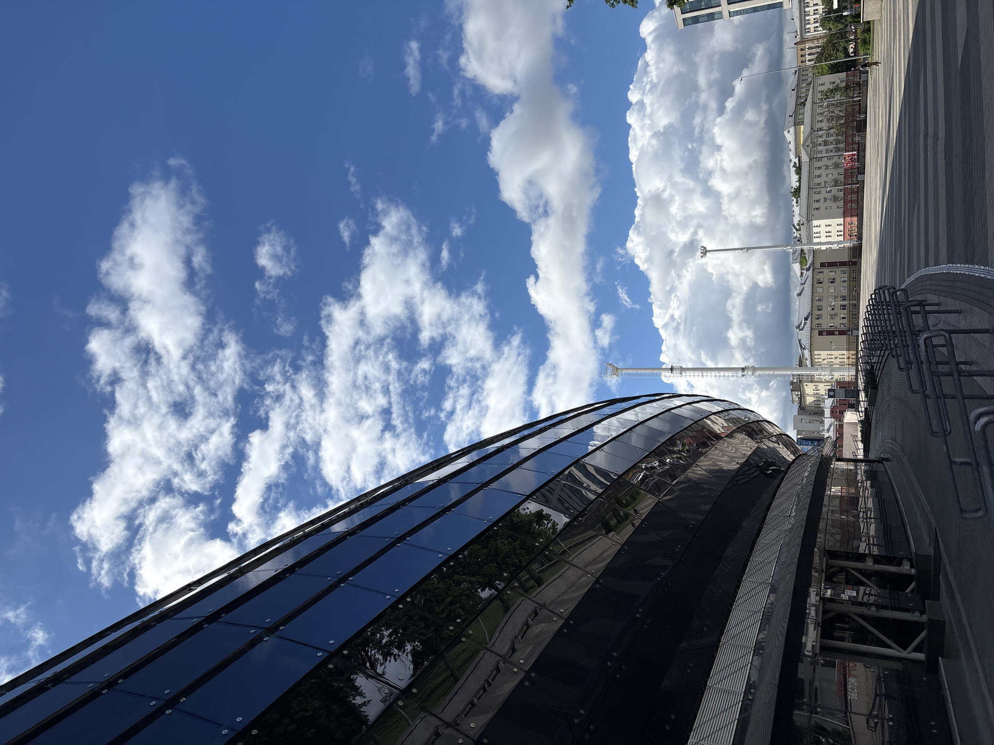 Morning skyward views documented across central Minsk landmarks
