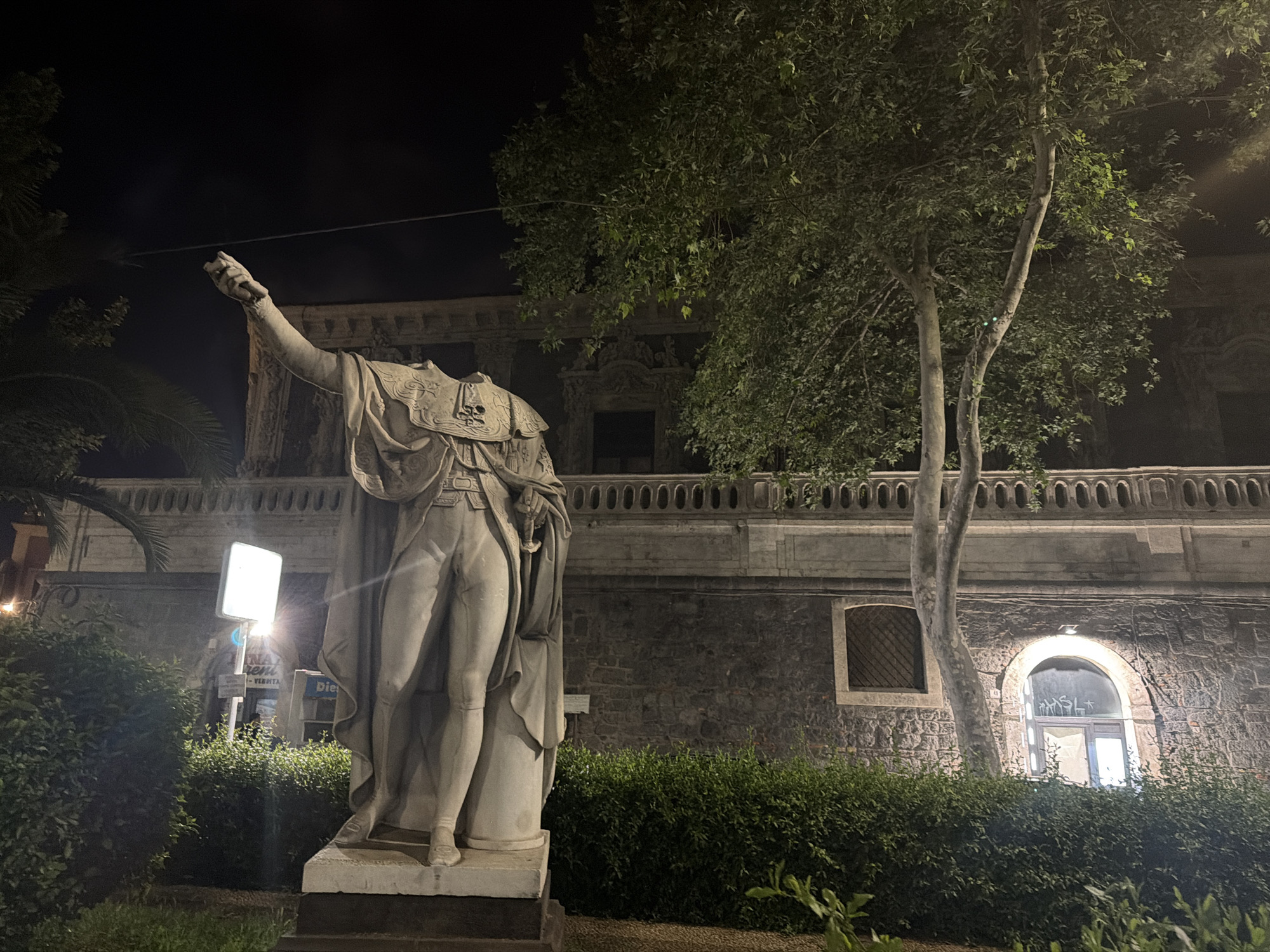 Nighttime scenes documented in Catania's historic Piazza Vincenzo Bellini