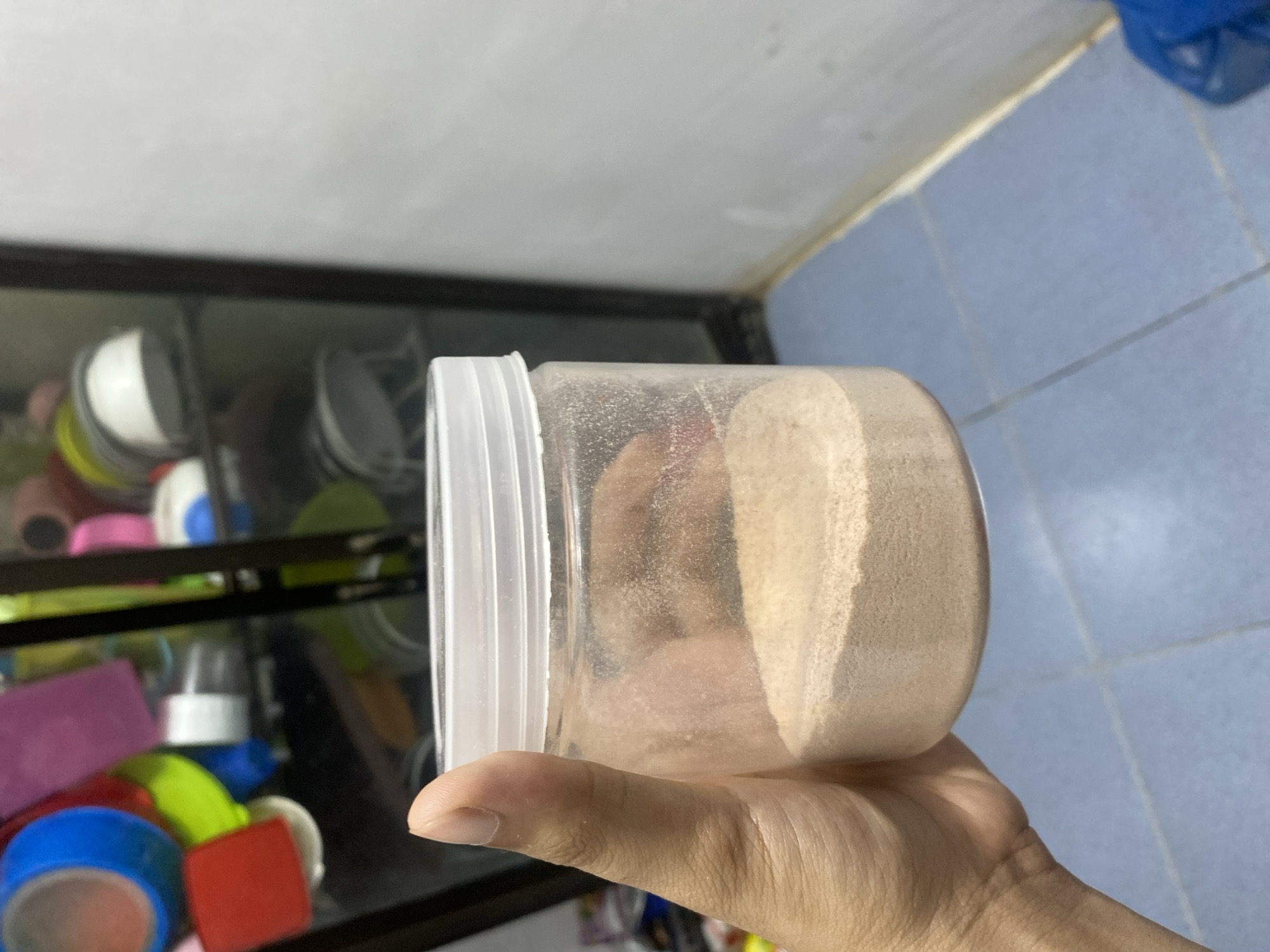 Household inventory documented in Lhokseumawe kitchen over 19 minutes