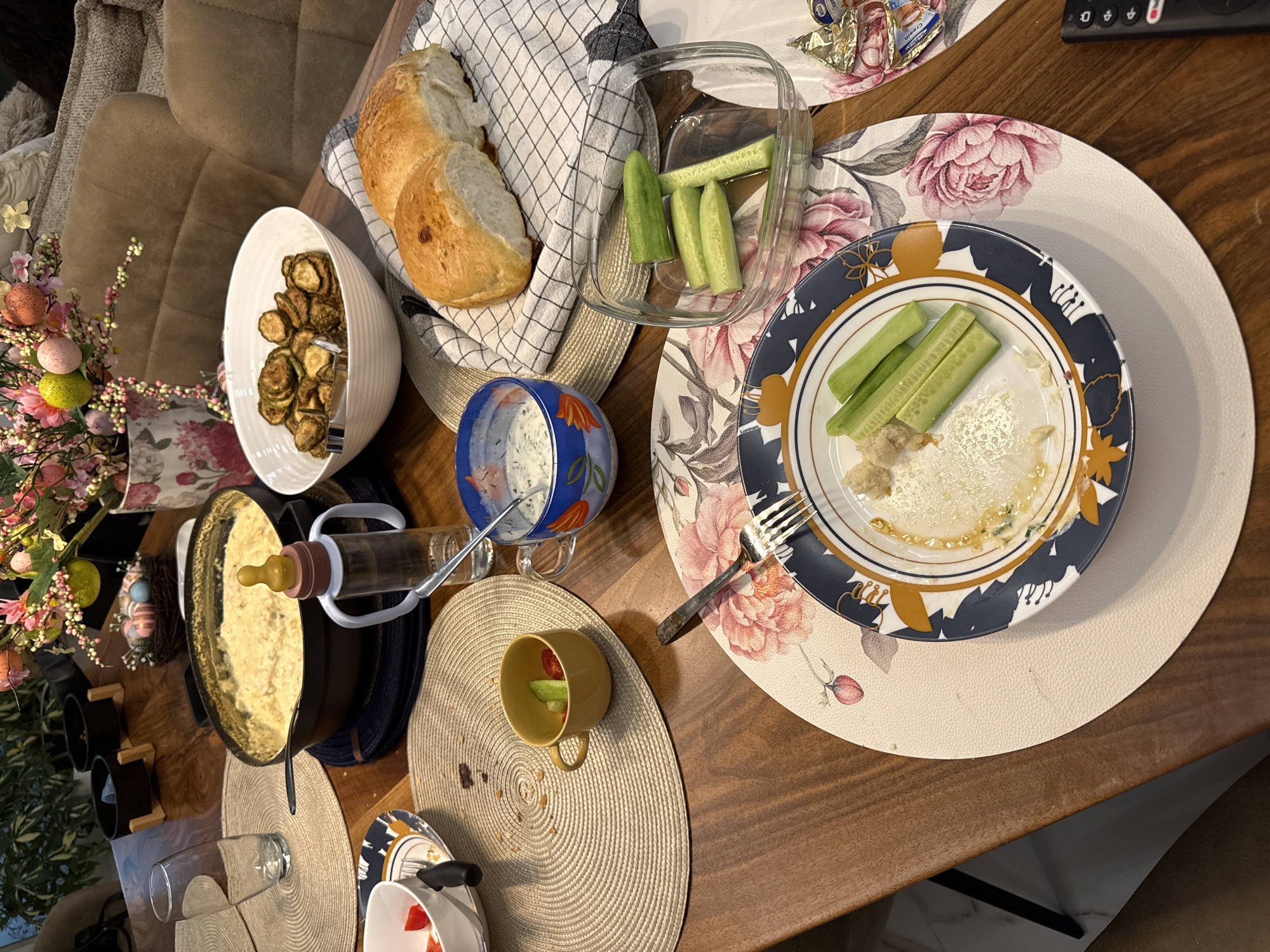 Home meal documented in Sofia dining room