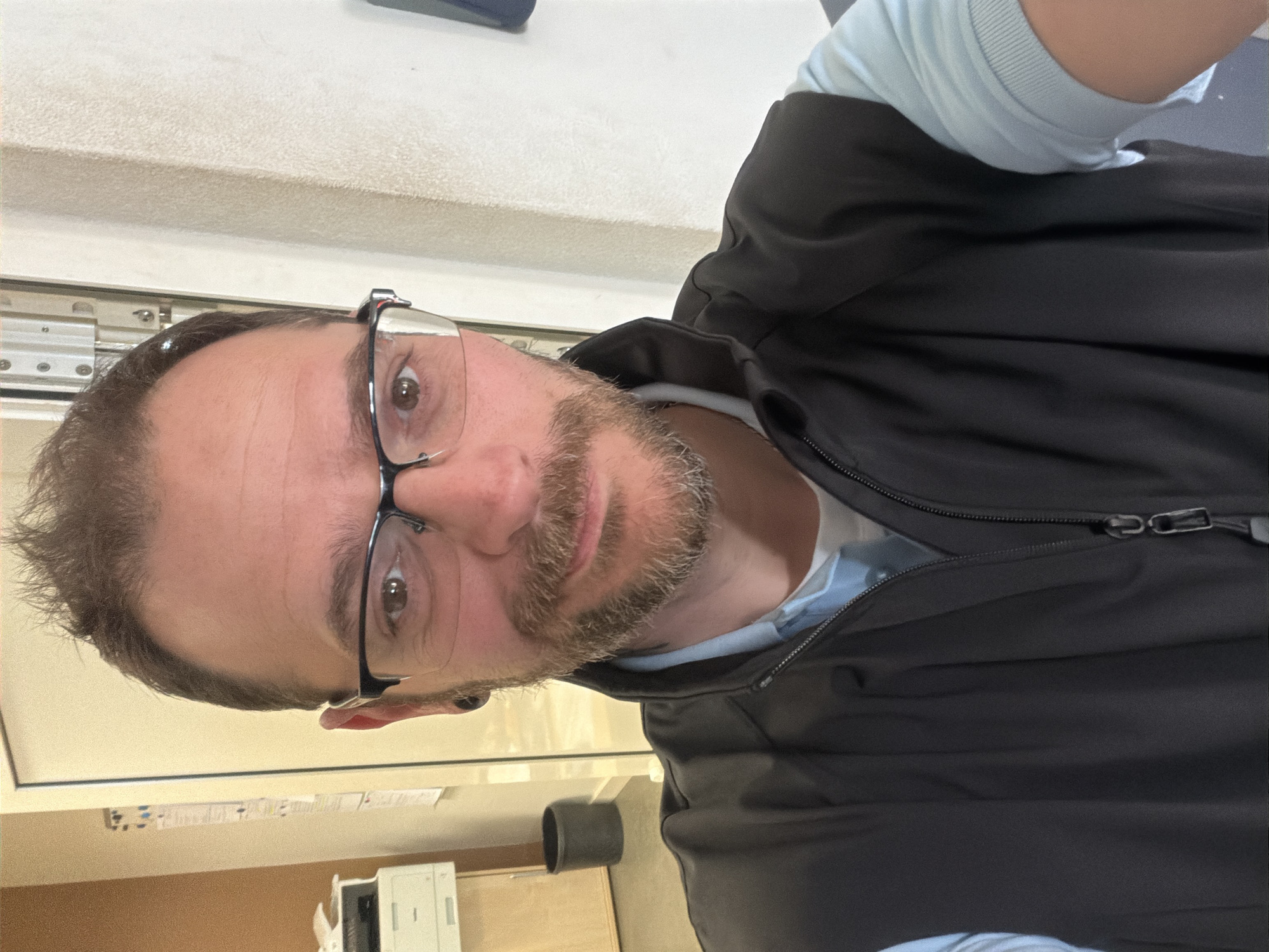 Man observed in office setting in Grevenmacher, Luxembourg