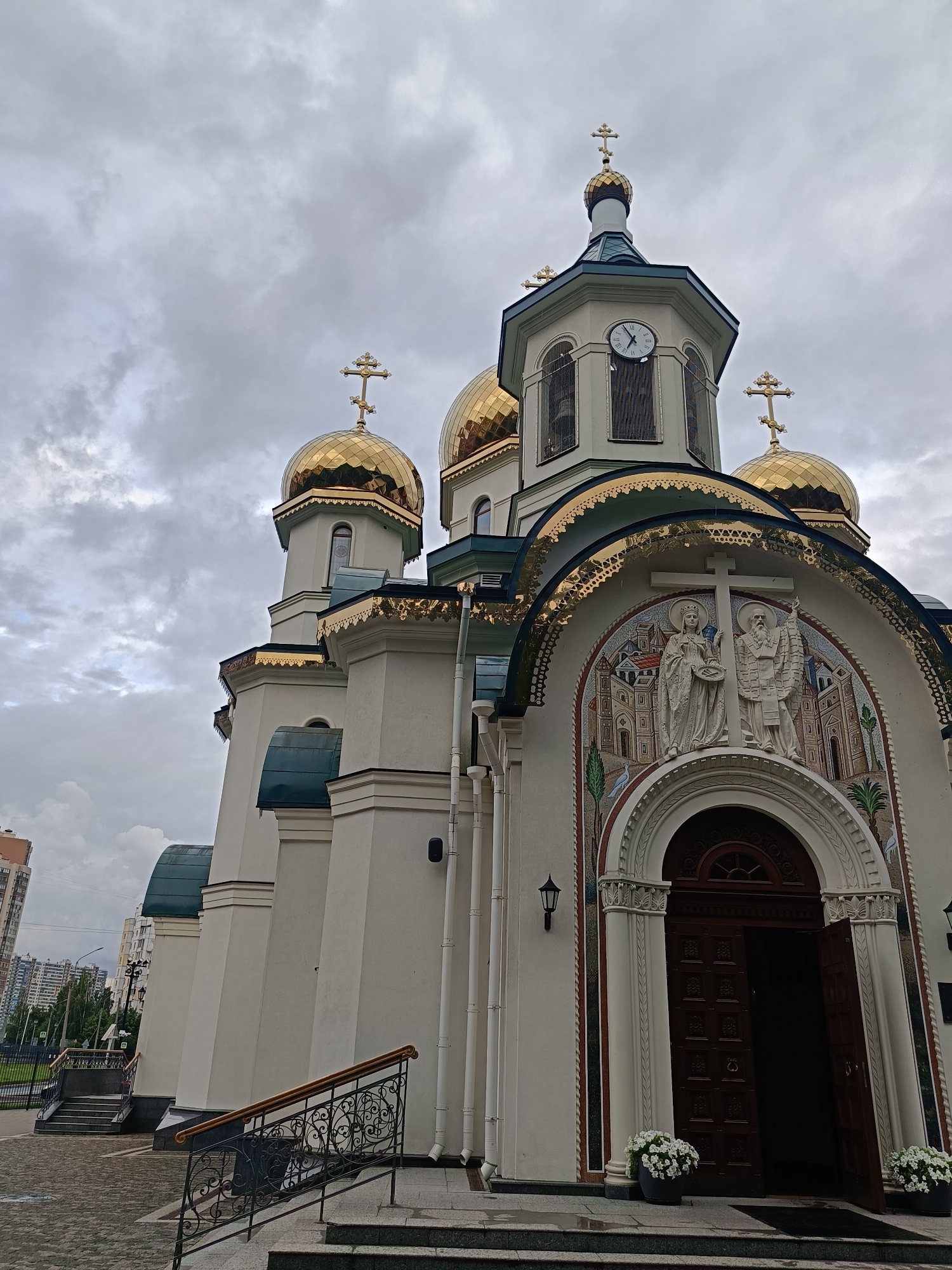 Churches, parks, and residential streets on Vasilyevsky Island