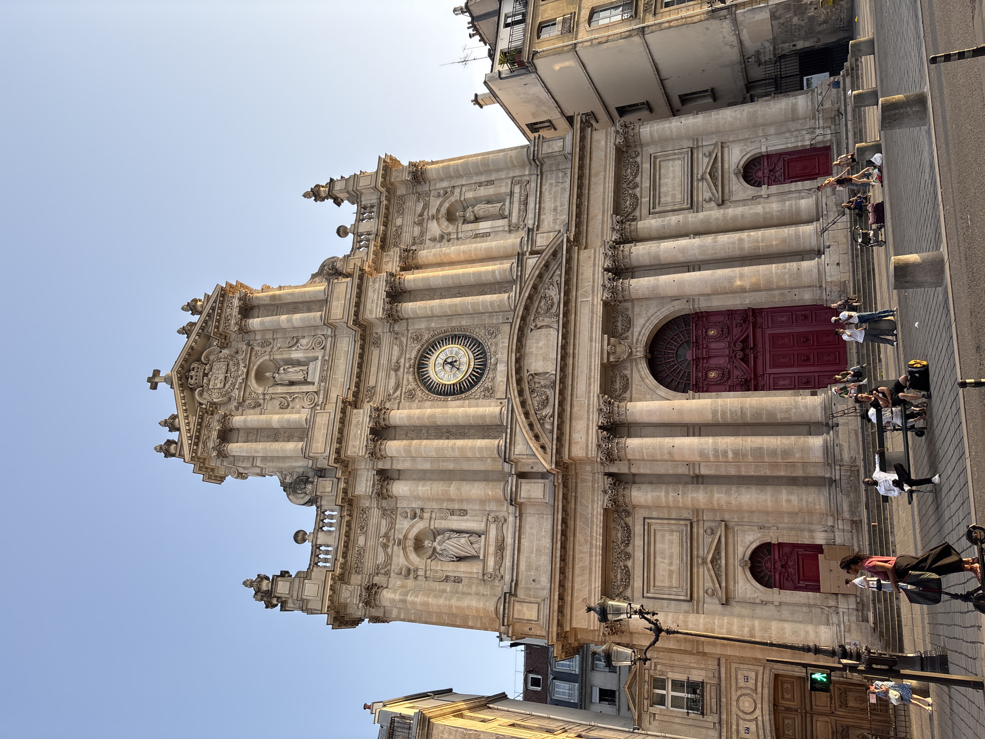 Evening walk through Paris Marais district documented