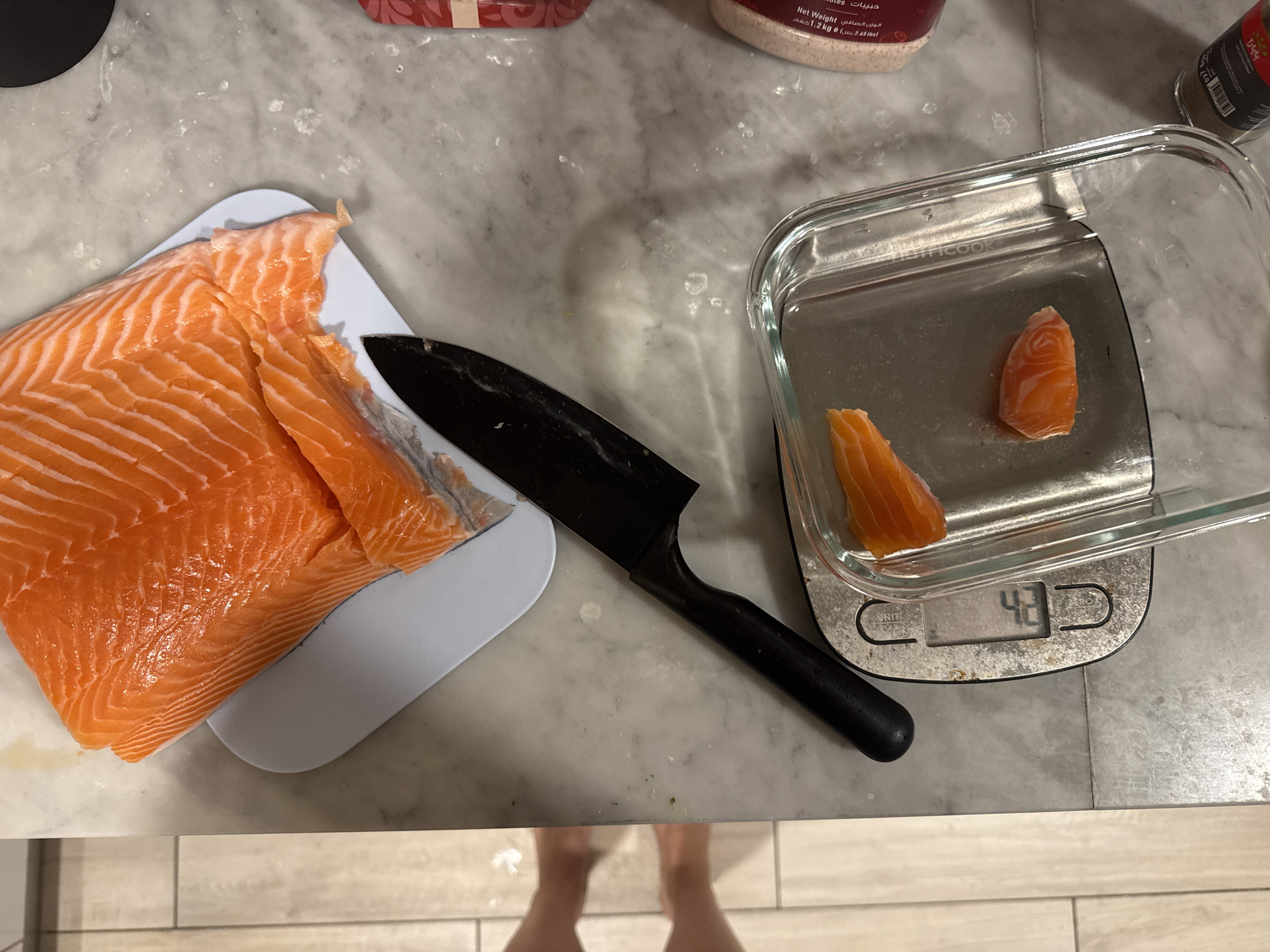 Dubai resident documents kitchen prep and laptop movie scene