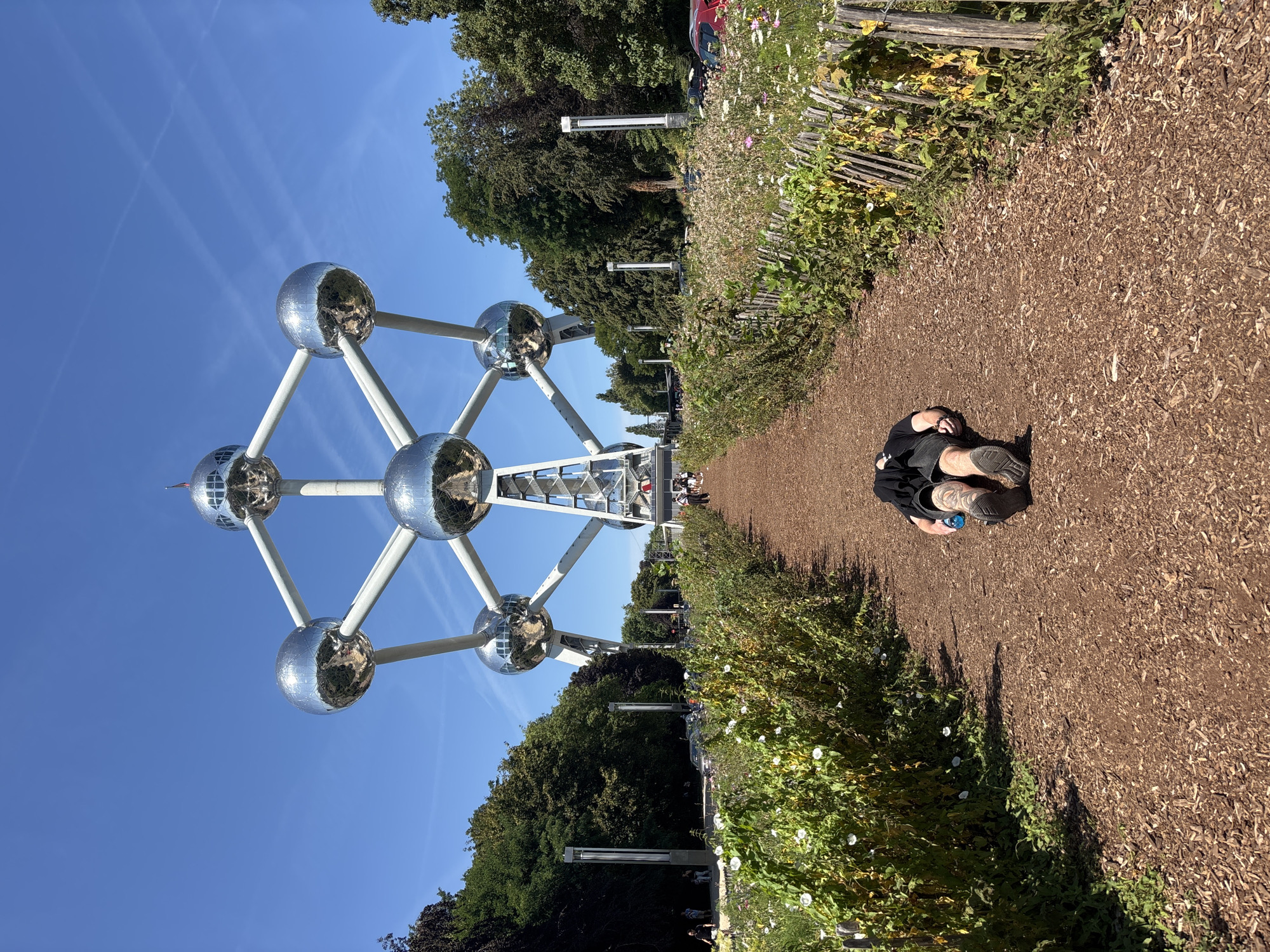 Afternoon stroll around Brussels' Laeken Park and Atomium