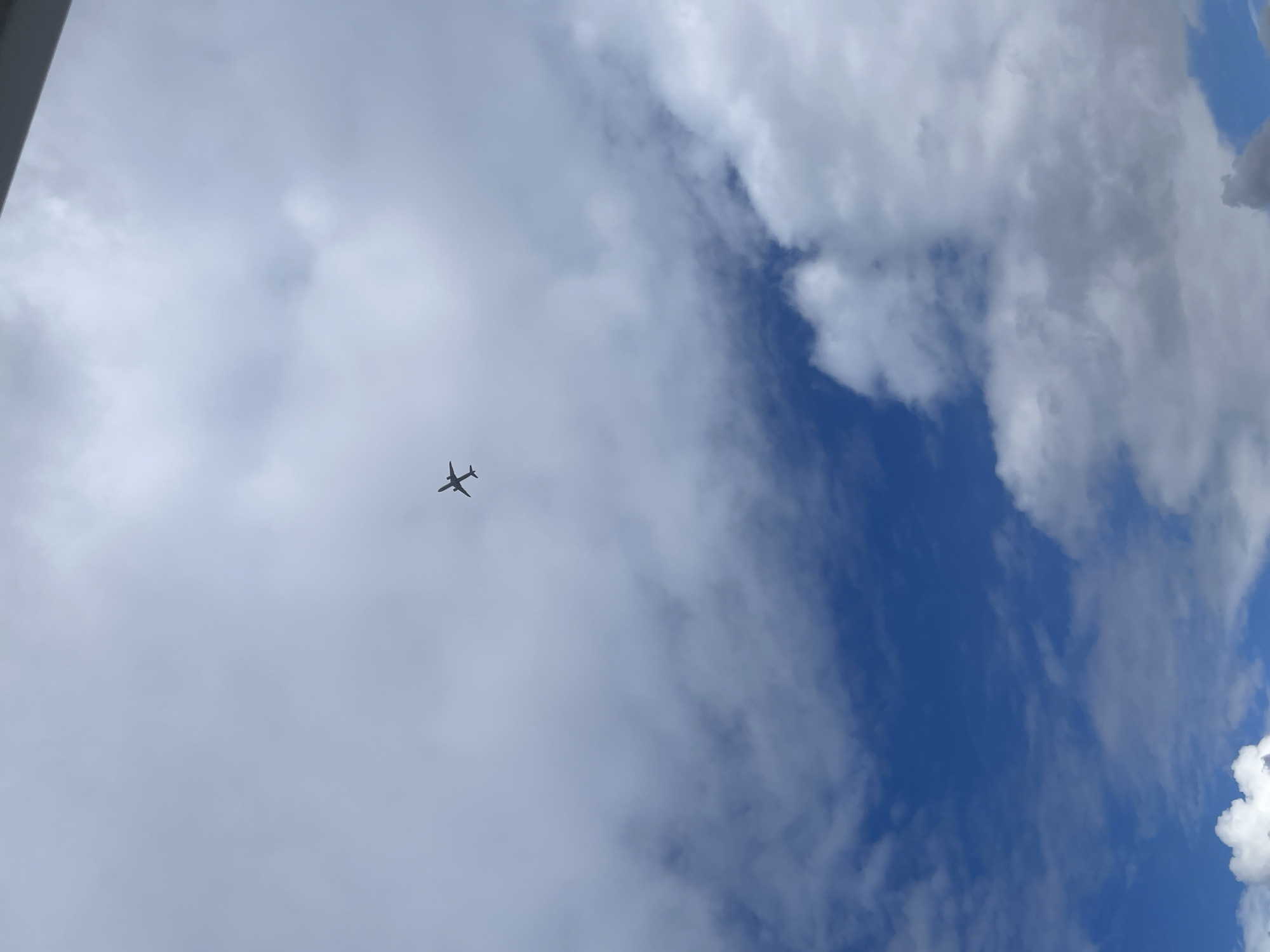 Aircraft observed flying over Sofia residential areas during midday