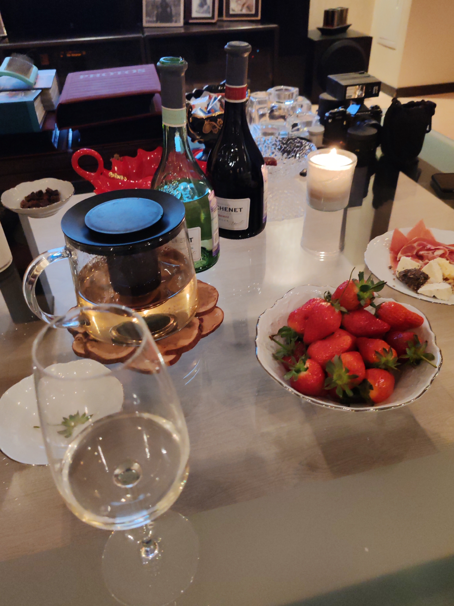 Quiet afternoon with dog and drinks in Saint Petersburg