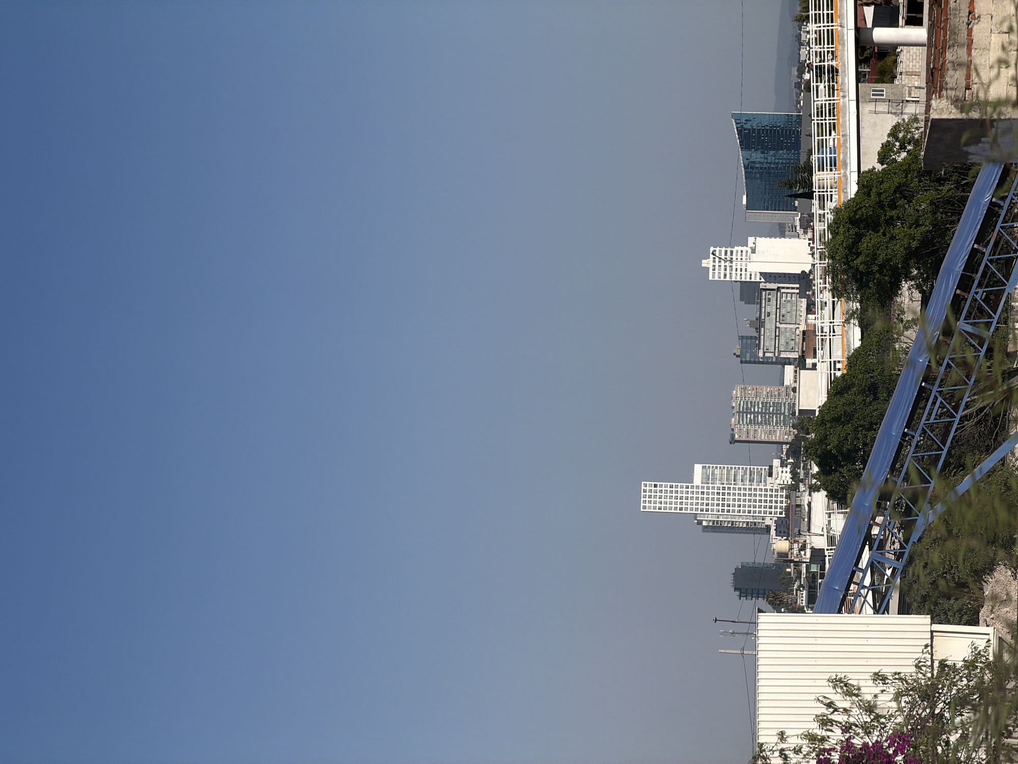 Clear skies photographed over San Bernardino Tlaxcalancingo, Mexico