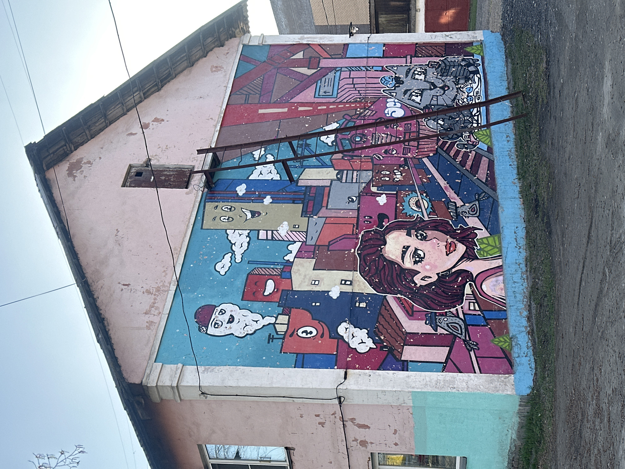 Colorful mural spotted on building in Biysk, Russia