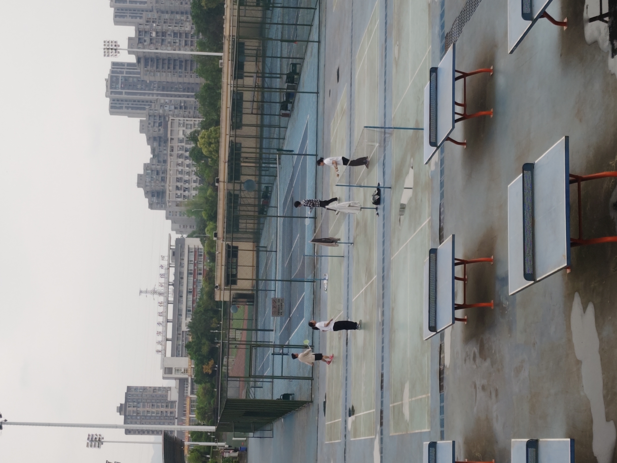 Morning life documented across Chongqing High-tech Zone