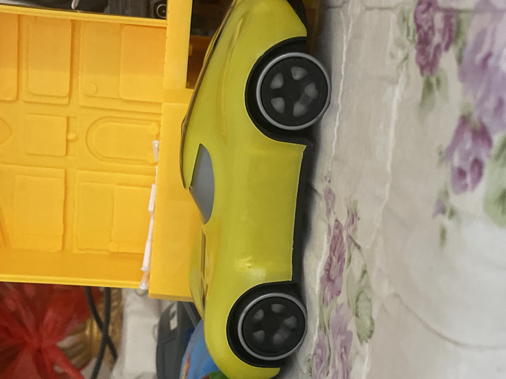 Everyday objects and household items in a Tashkent home
