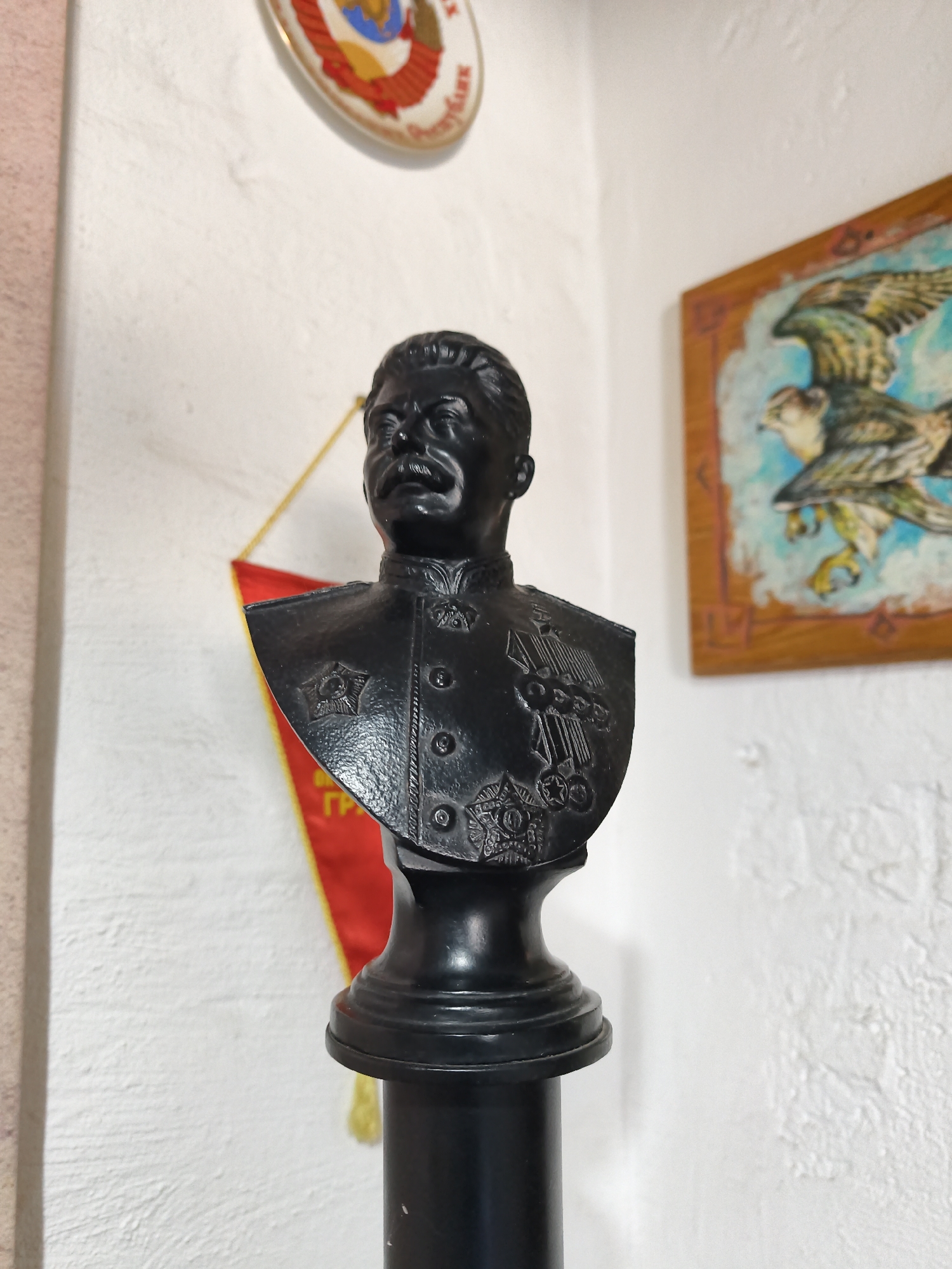 Stalin bust with medals documented in Noviy, Russia