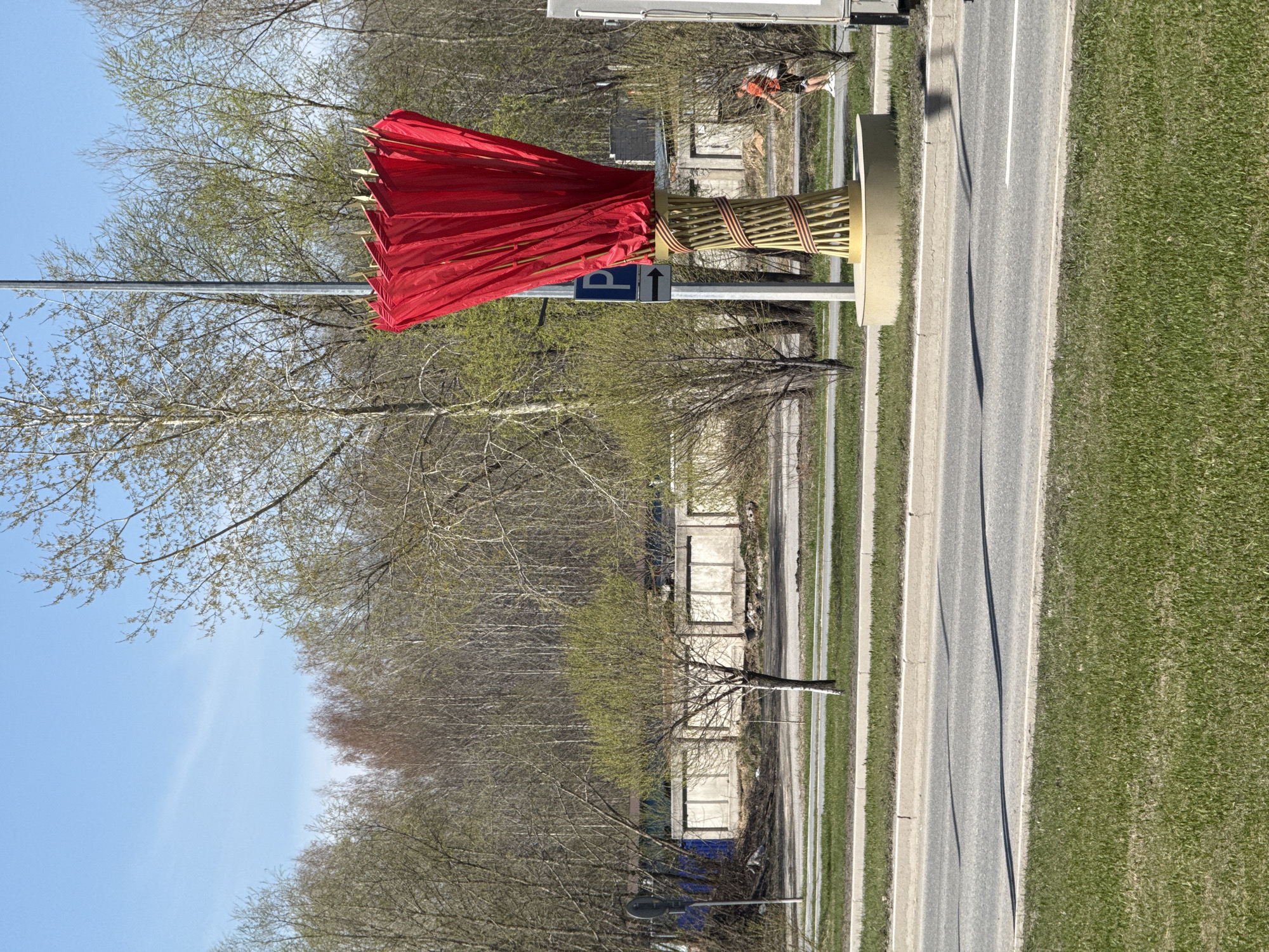 Morning walk documented through historic Tobolsk streets and parks