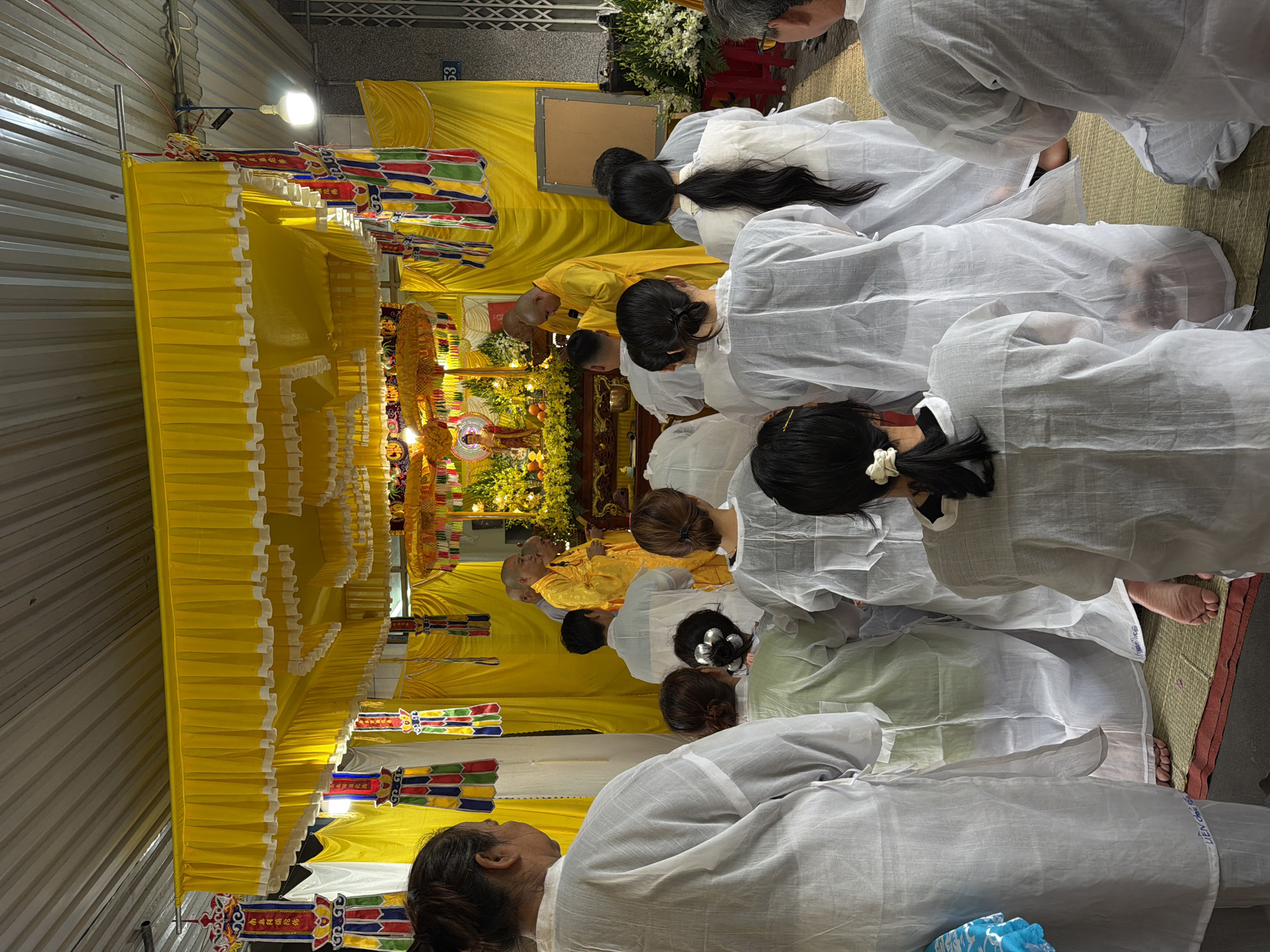 Buddhist ceremony held in Đà Nẵng with monks, worshippers