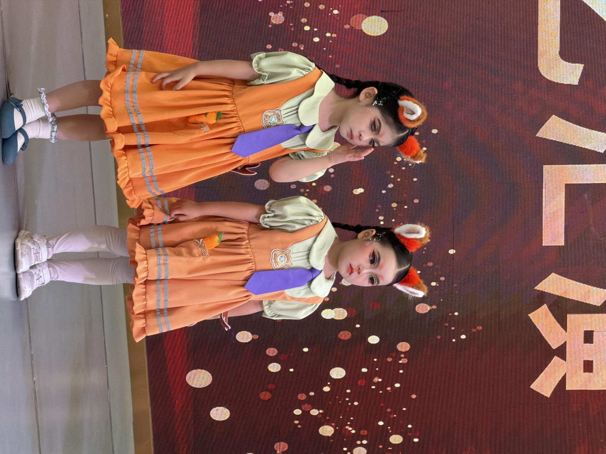 Children's theatrical performance at Jiulongpo District shopping mall