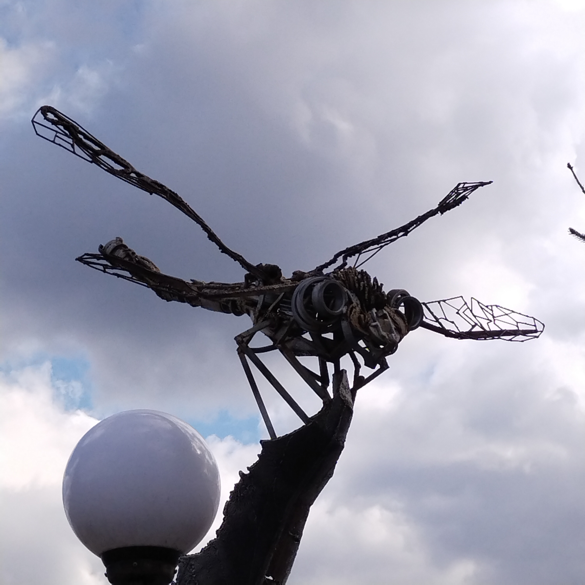 Witness documents park sculptures and landmarks in Nizhny Tagil