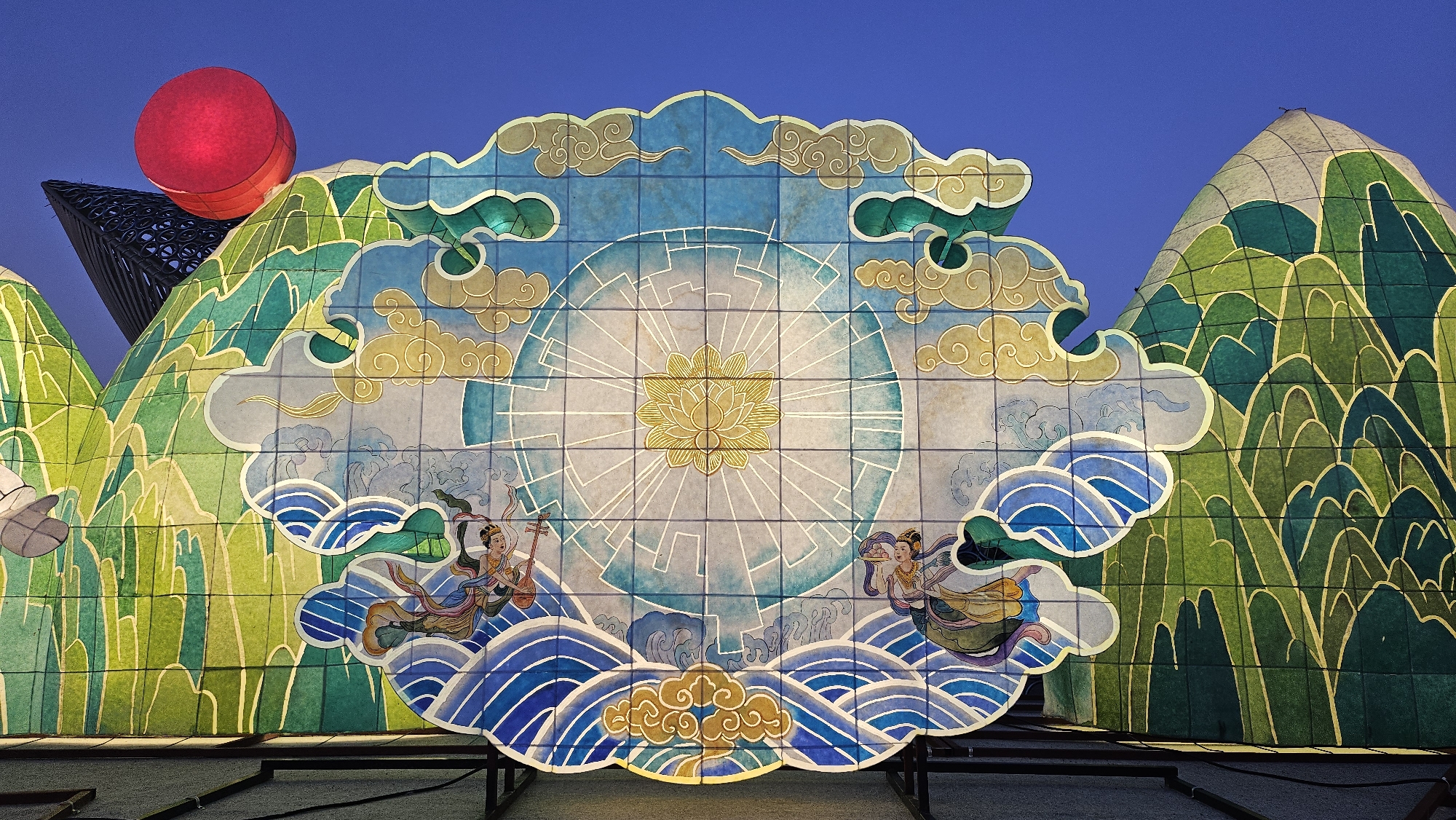 Illuminated art display documented in Ulsan, South Korea