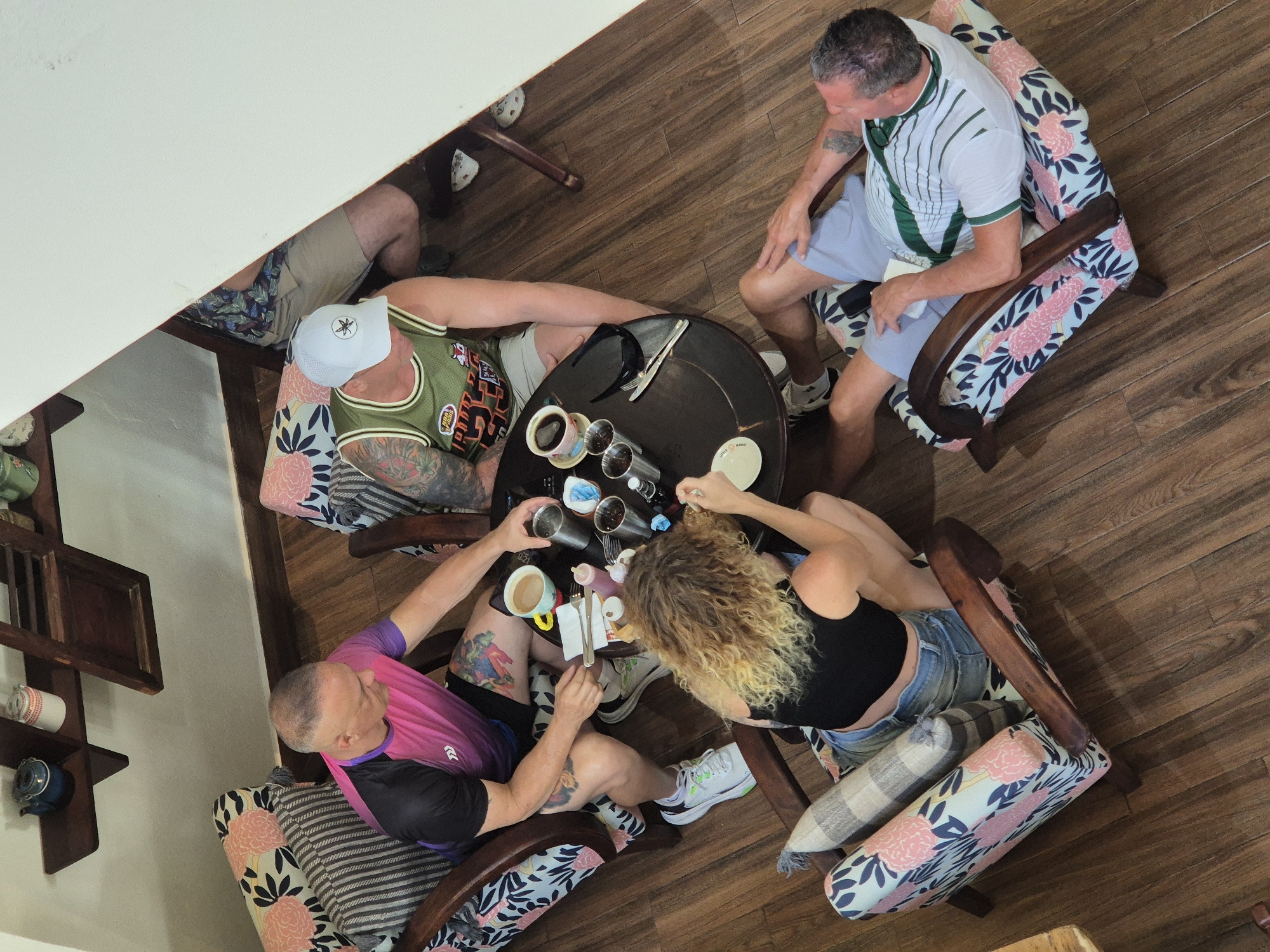 Morning hangout at Little Hanoi Egg Coffee, Đà Nẵng