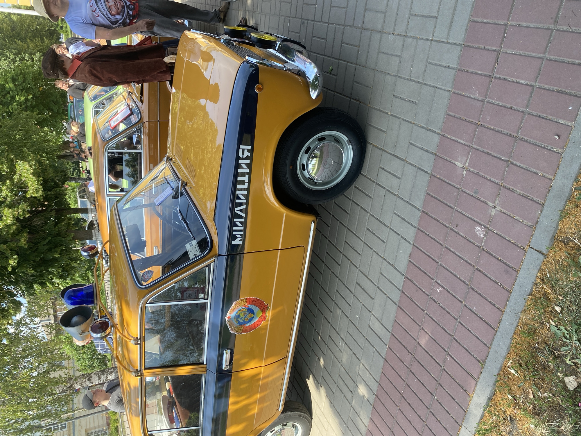 Retro vehicle and vintage collectibles festival in Borisoglebsk