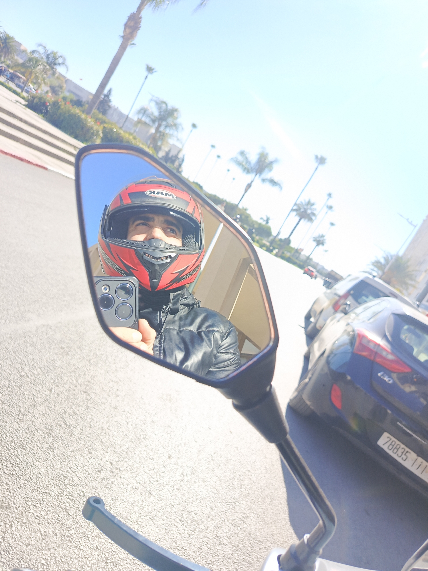 Motorcyclist documents afternoon ride through Meknes streets