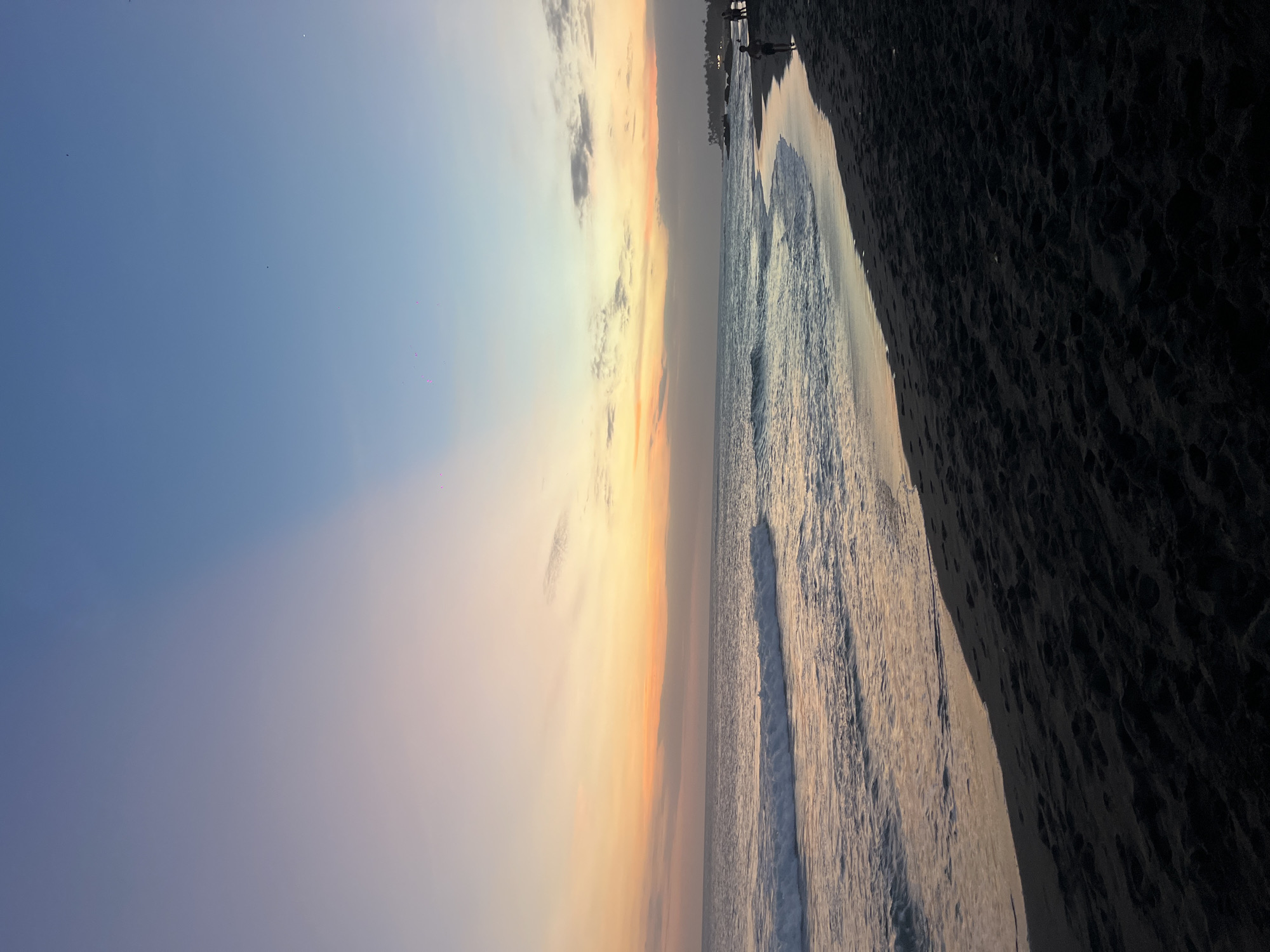 Beach sunset and kitchen prep scenes documented in Mengwi