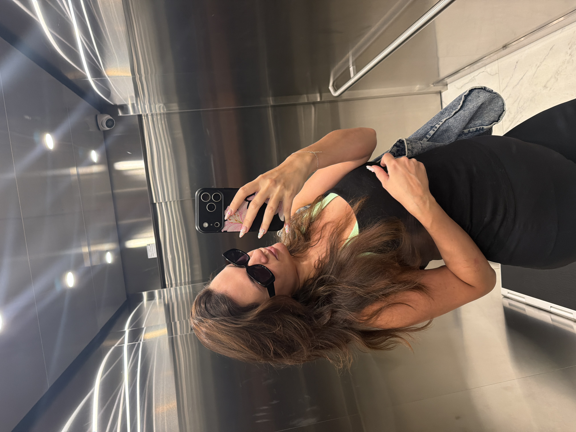 Morning routine selfies and cat time in Belgrade
