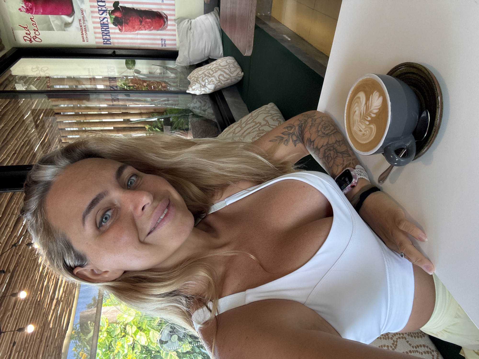 Cafe breakfast and content creation on a Ko Samui morning