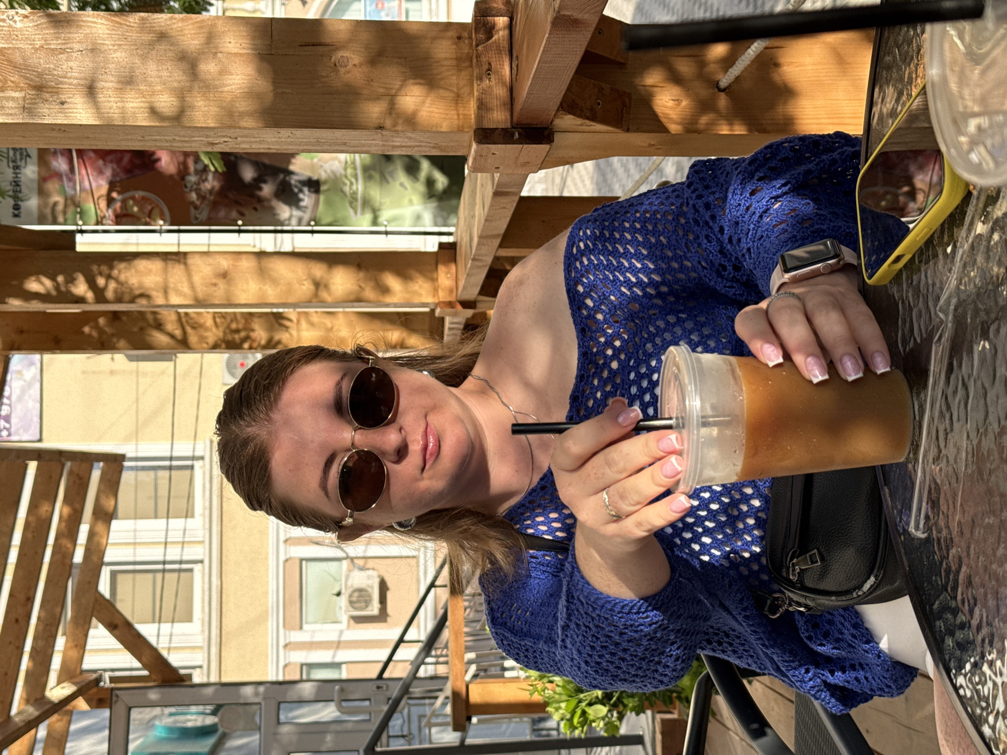 Urban afternoon captured: selfies, coffee, flowers, and casual moments