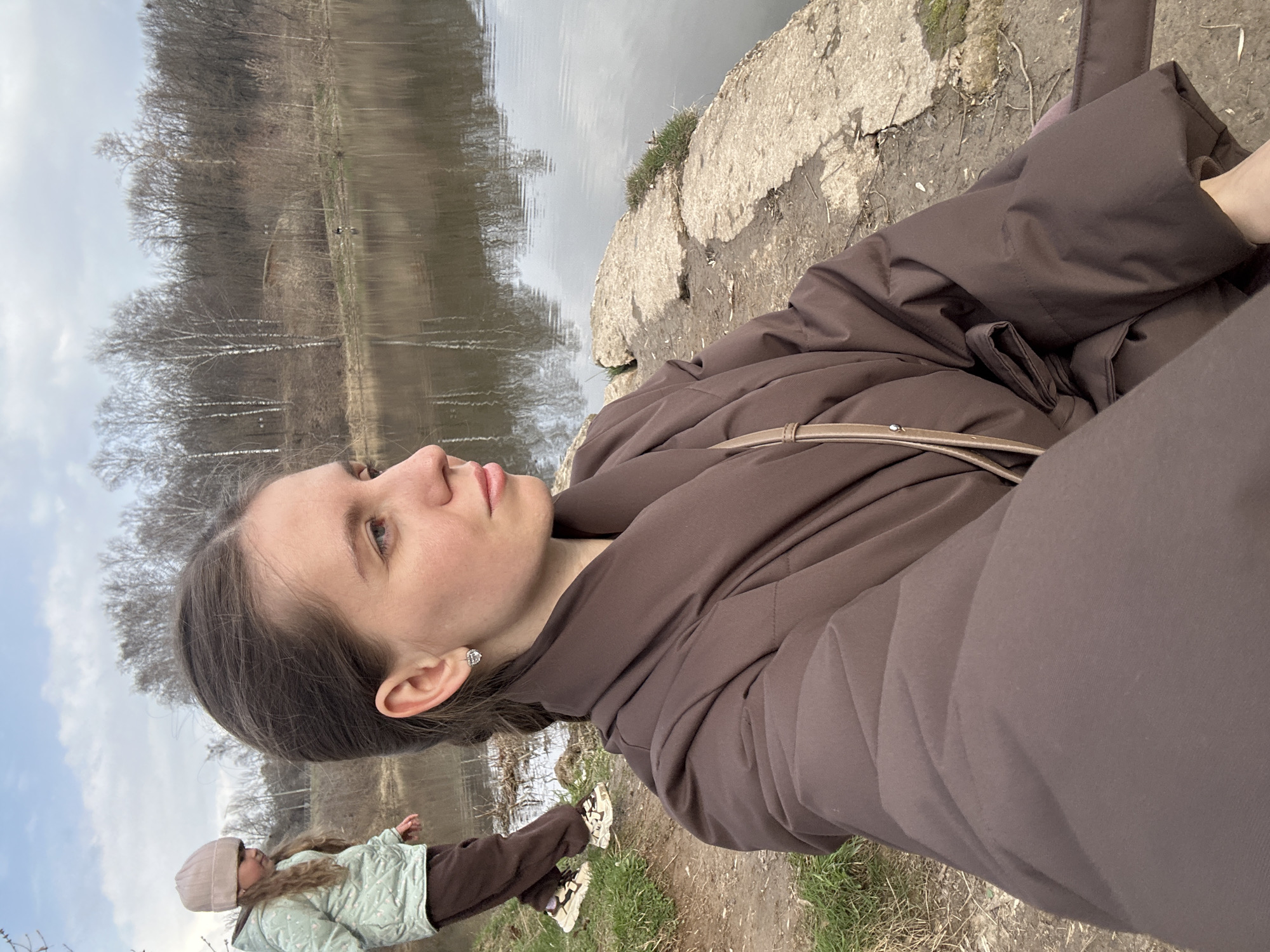 Family lake visit captured in Klin, Russia