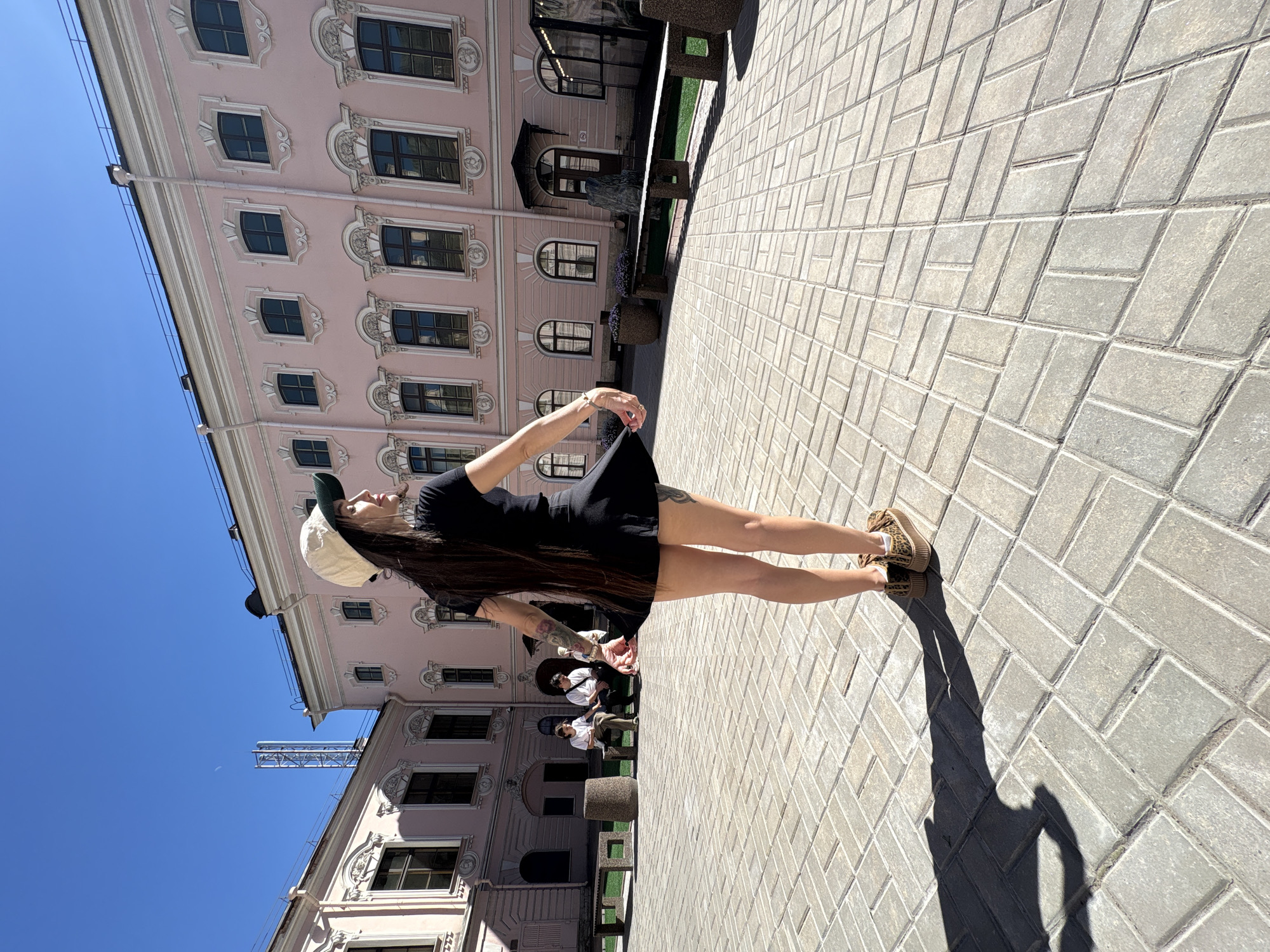 Sunny afternoon stroll through Saint Petersburg's historic center