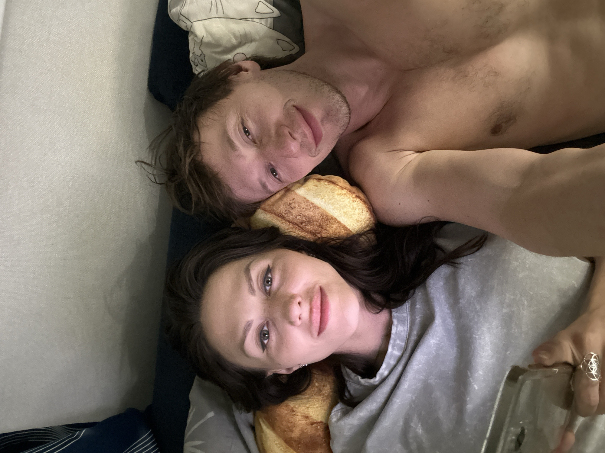 Couple's quiet evening moments documented in Murino apartment