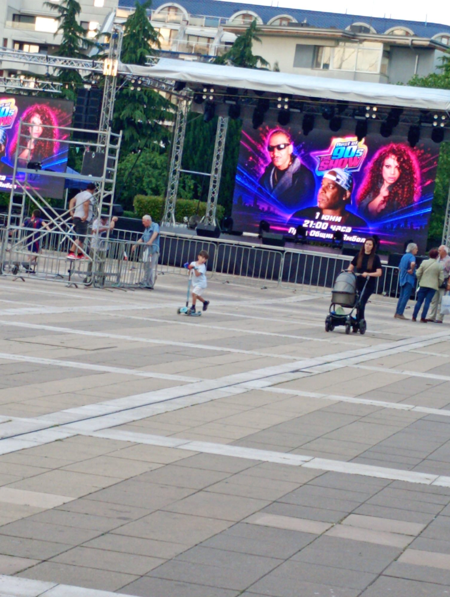 Public event stage setup draws crowds in Yambol square