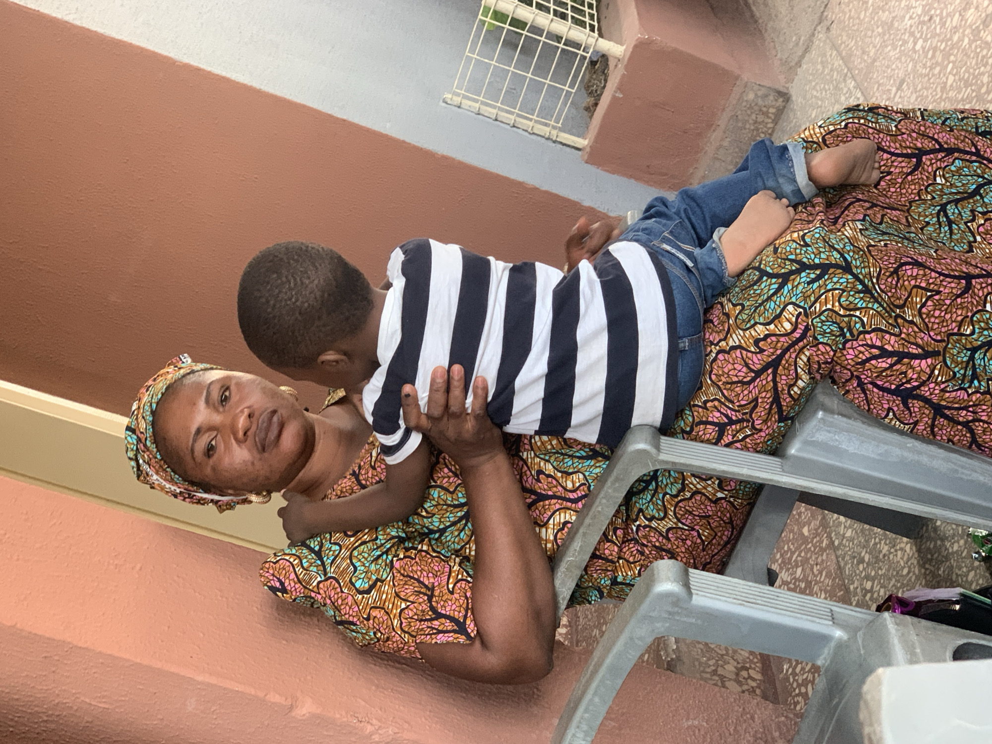Women gather for henna tattoo session in Jos, Nigeria