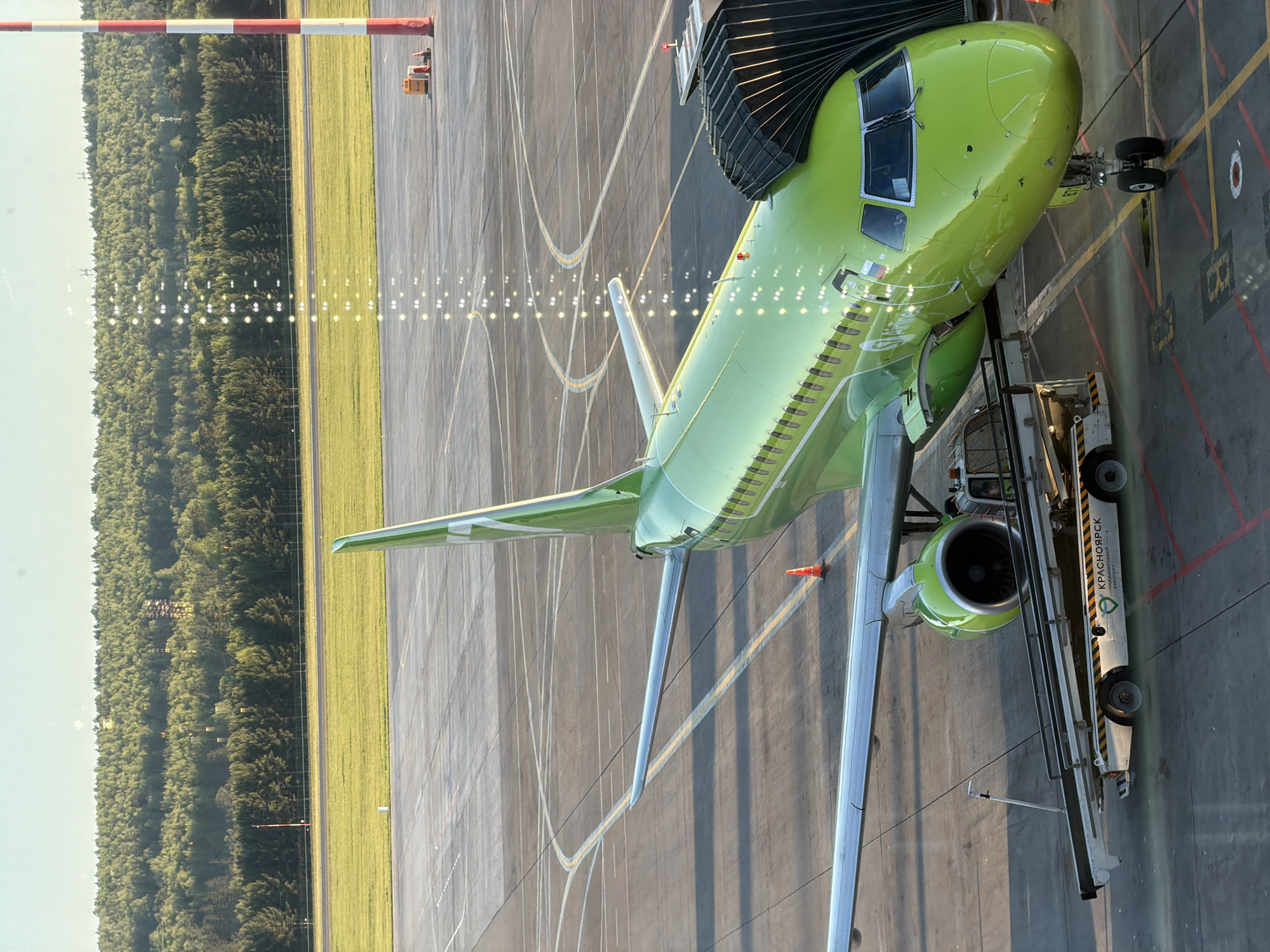 S7 Airlines aircraft activity documented at Krasnoyarsk airport