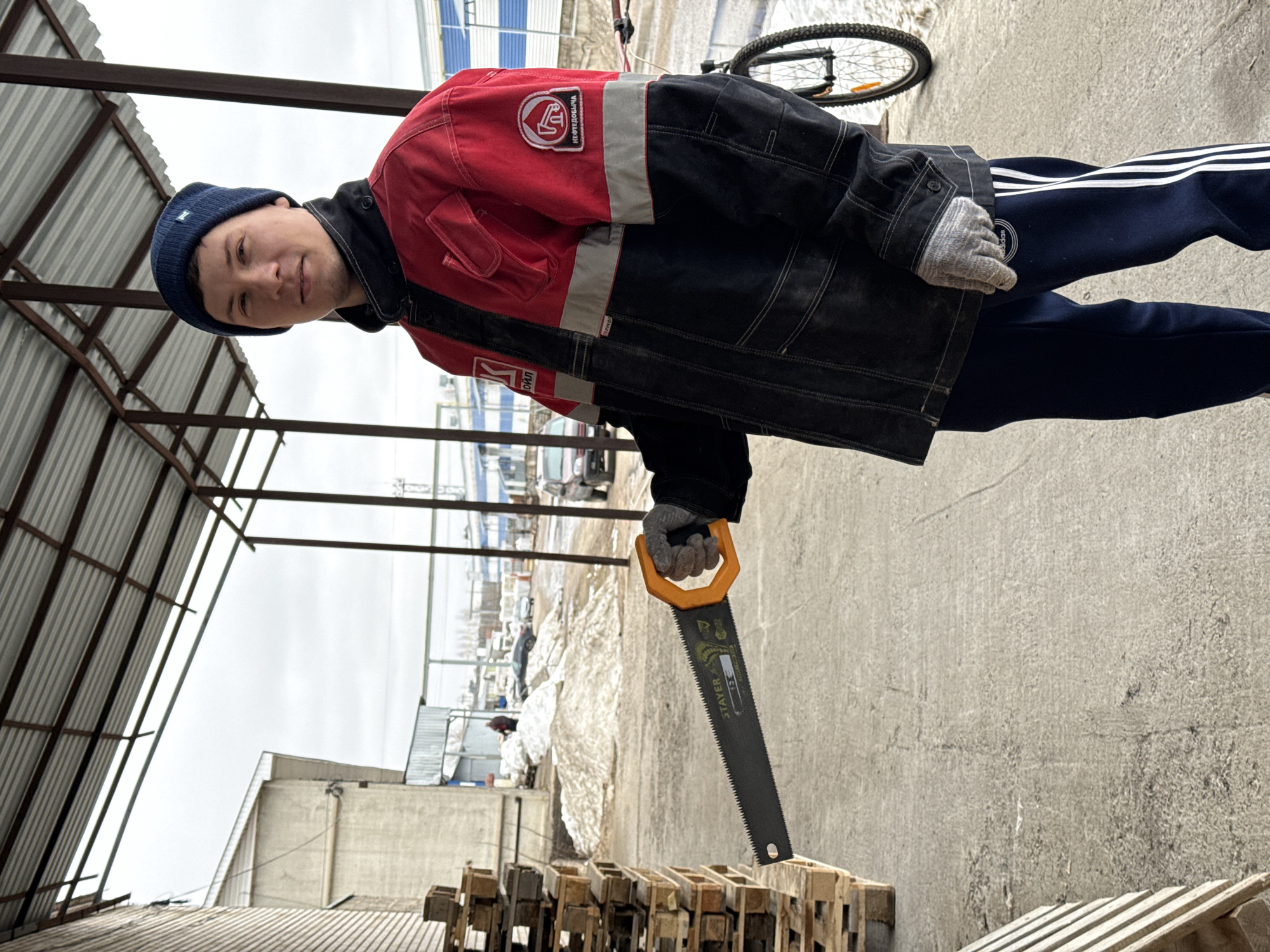 Early morning life moments documented across Chaikovsky, Russia
