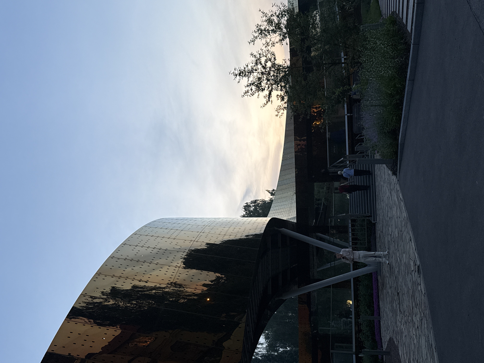 Evening architectural tour captures Moscow's diverse landmarks and parks