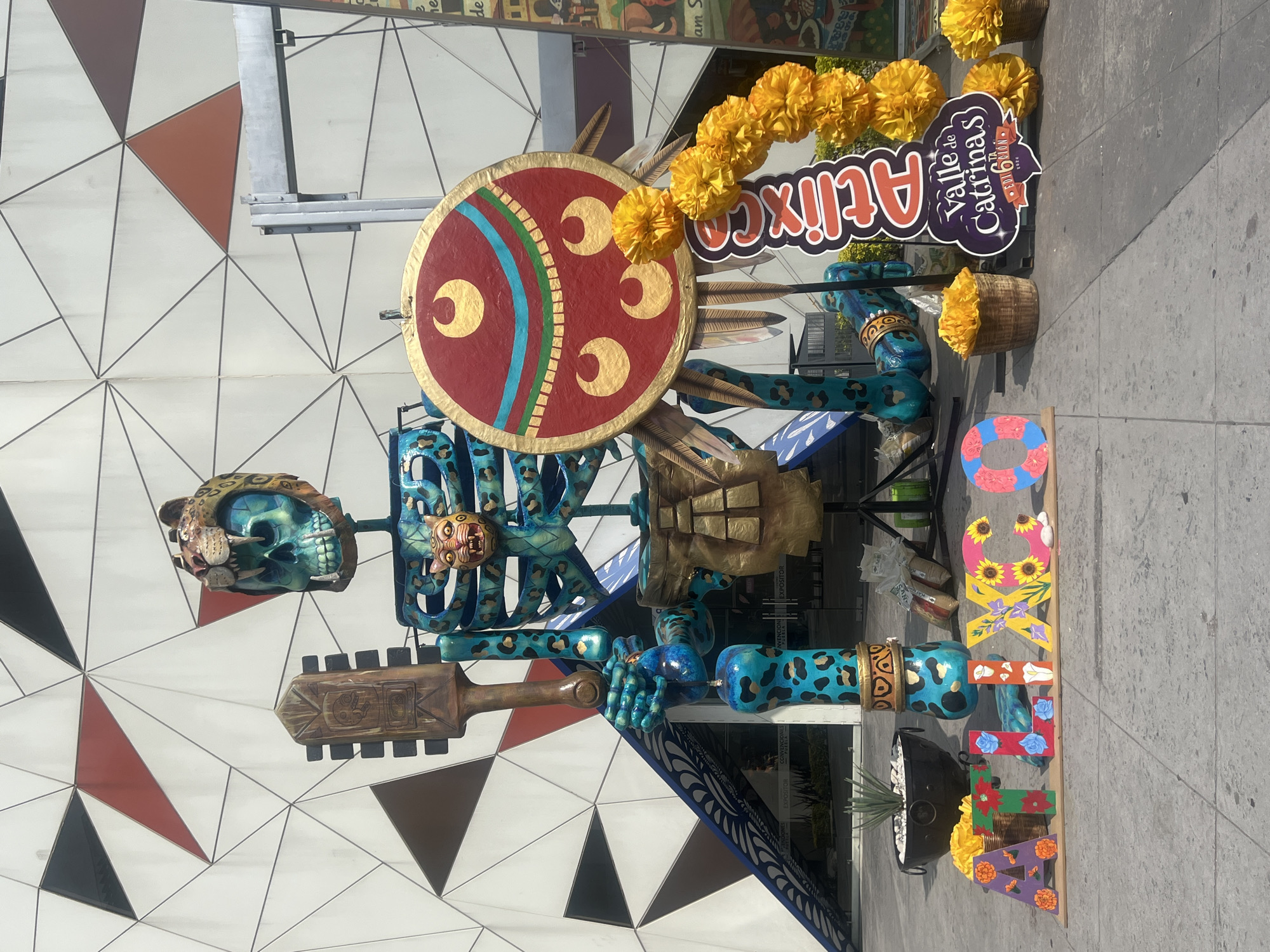 Cinco de Mayo street festival features food vendors, carnival rides