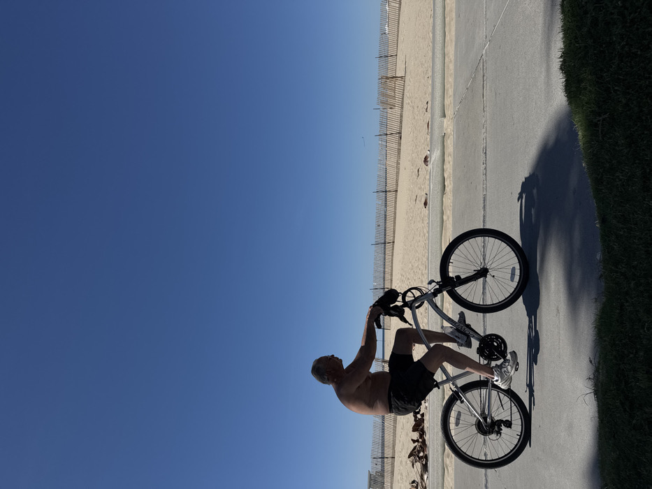 Evening activities captured along Santa Monica beachfront paths