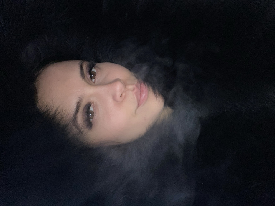Woman documents afternoon in Chaikovsky with selfies and videos