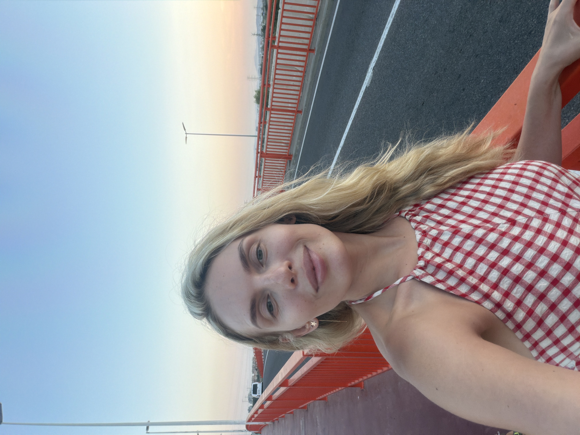 Sunset selfies and highway views on Valencia's outskirts