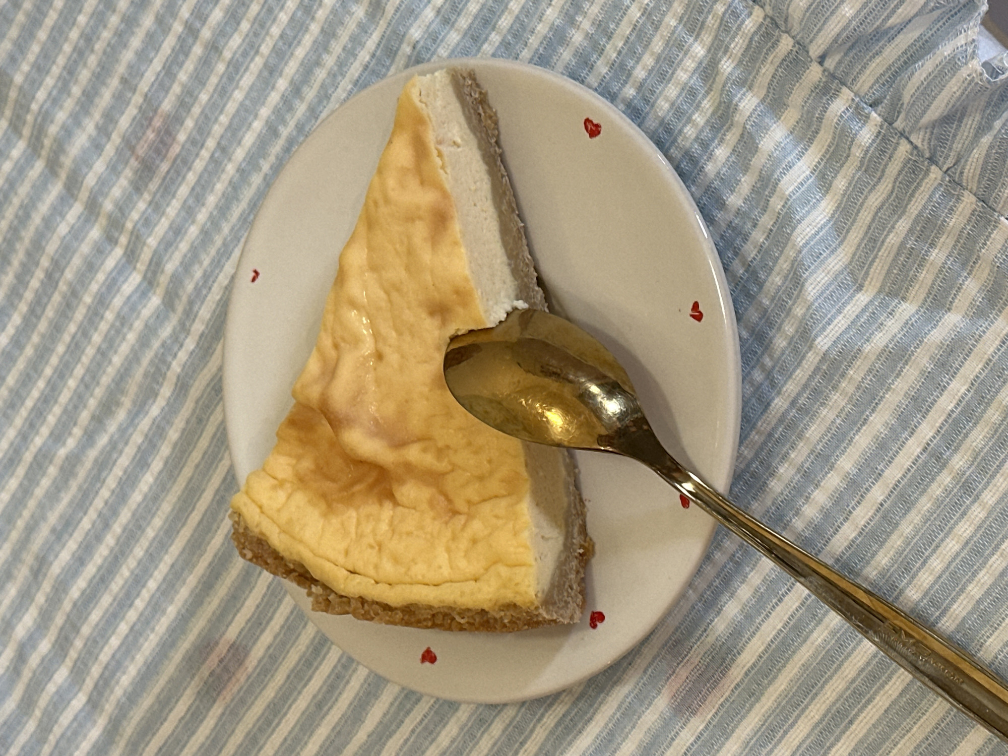 Tea and cheesecake enjoyed in Šušanj, Montenegro