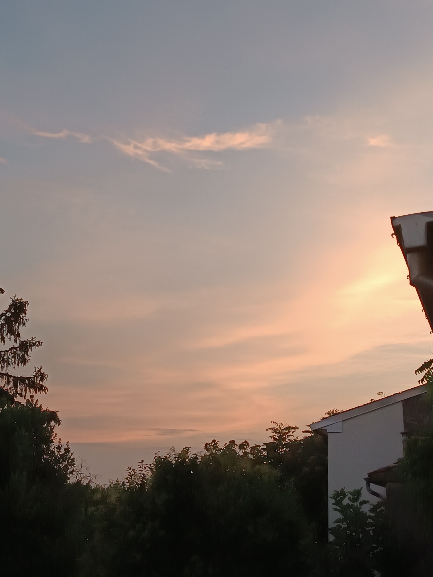 Dusk settles over Viadana in warm summer light