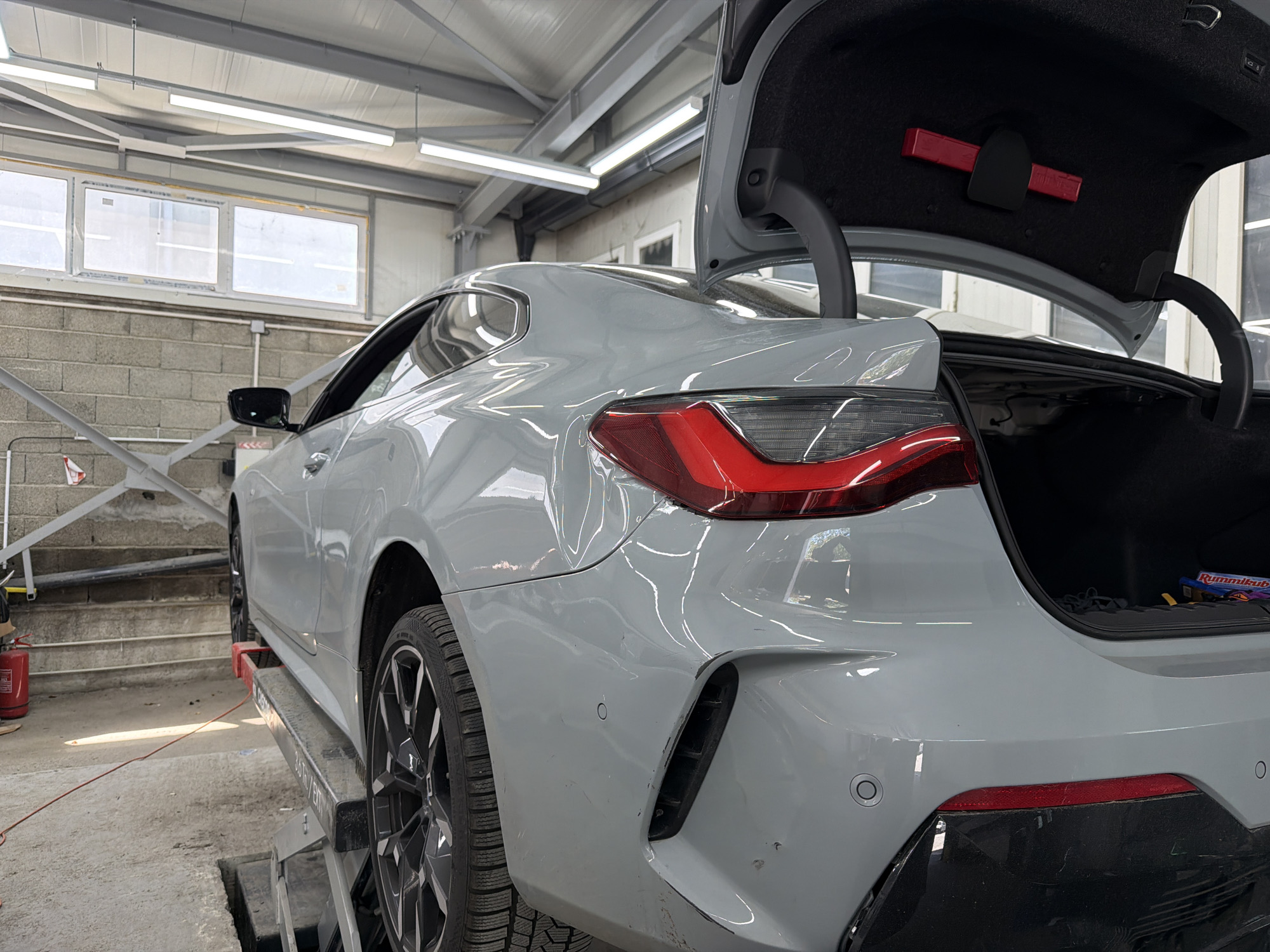 Auto body shop repairs multiple vehicles in Burgas