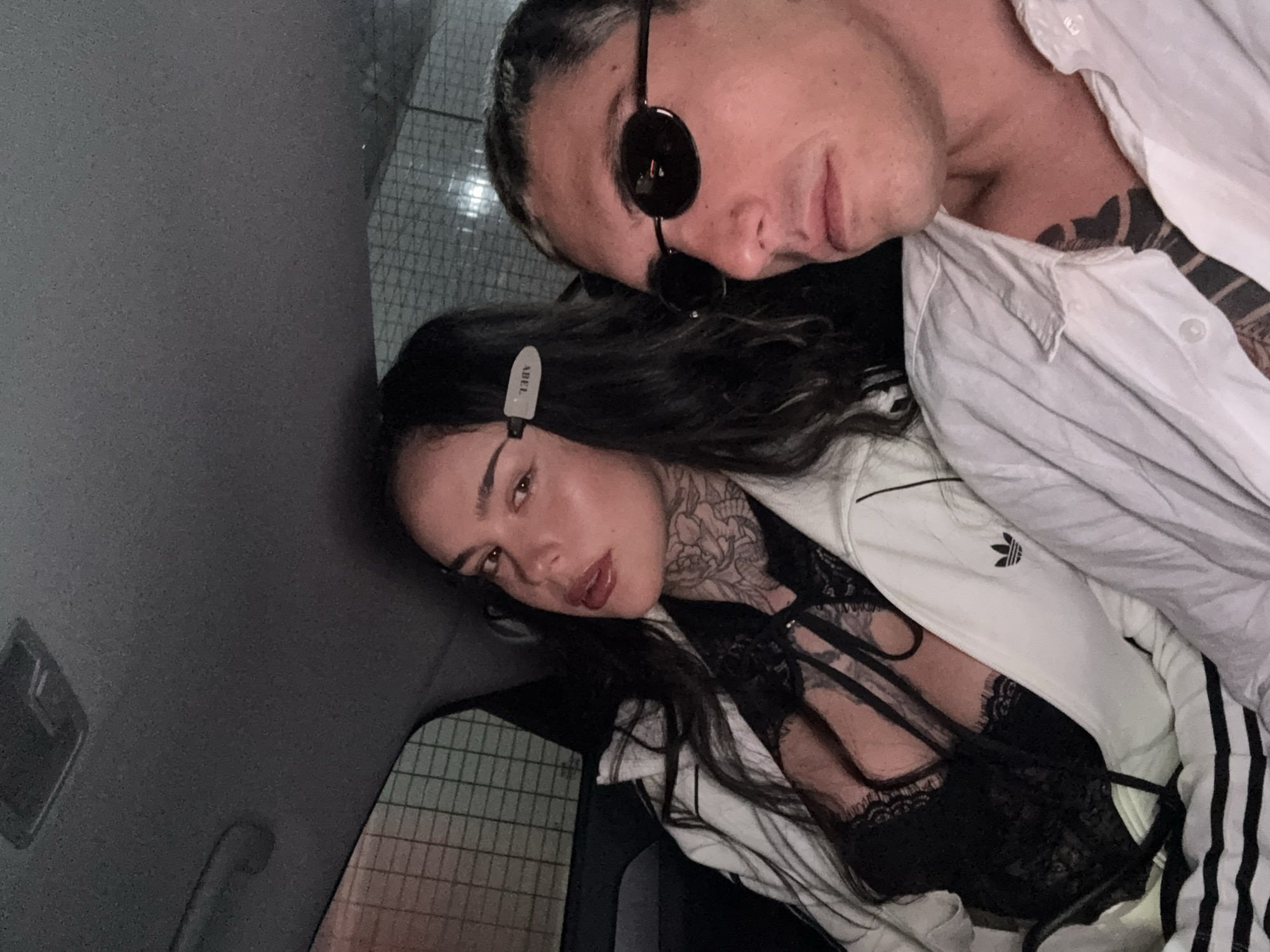 Tattooed man, woman photographed in car selfies in Seoul