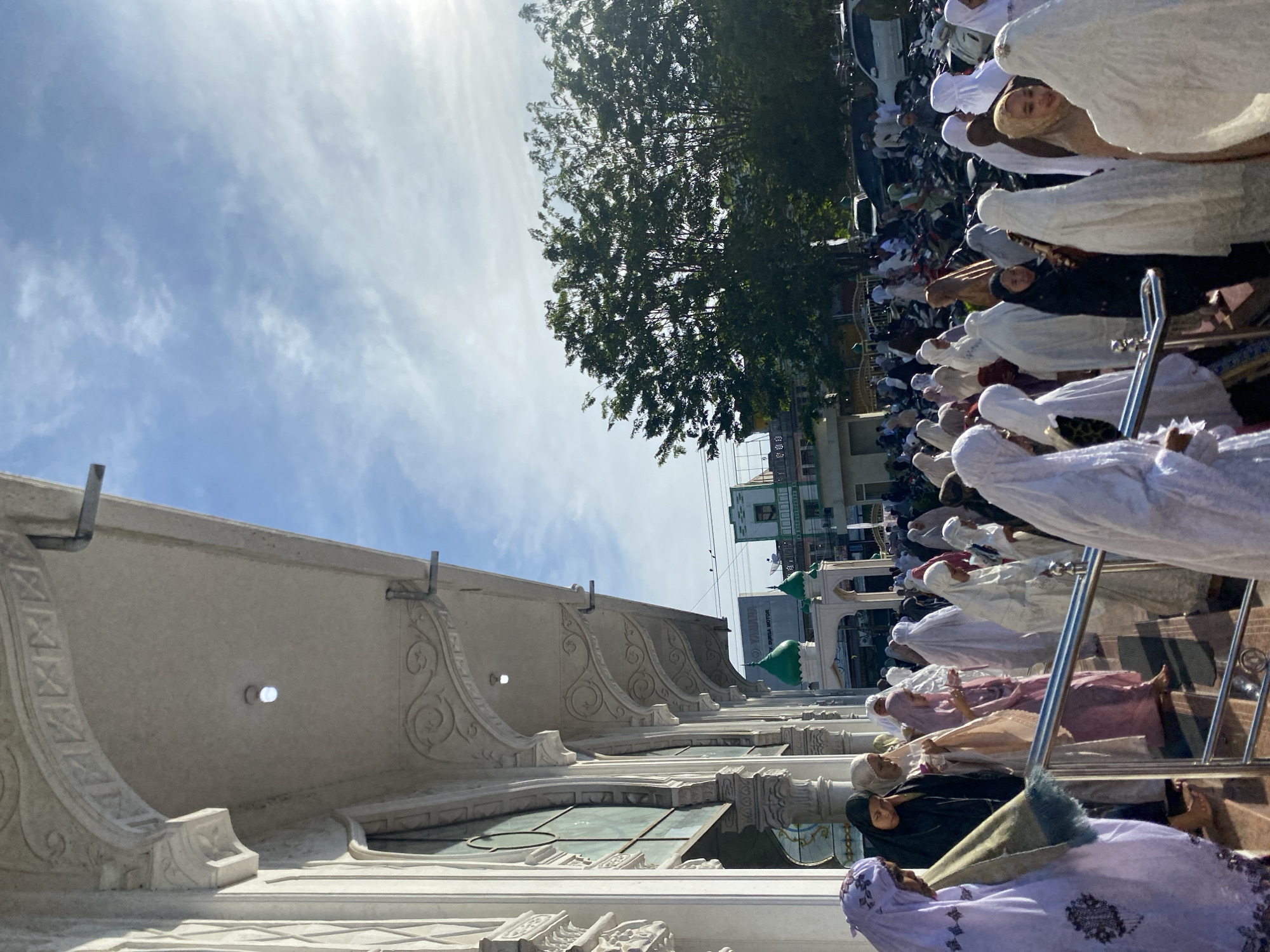 Morning prayer gatherings draw crowds to Lhokseumawe mosques