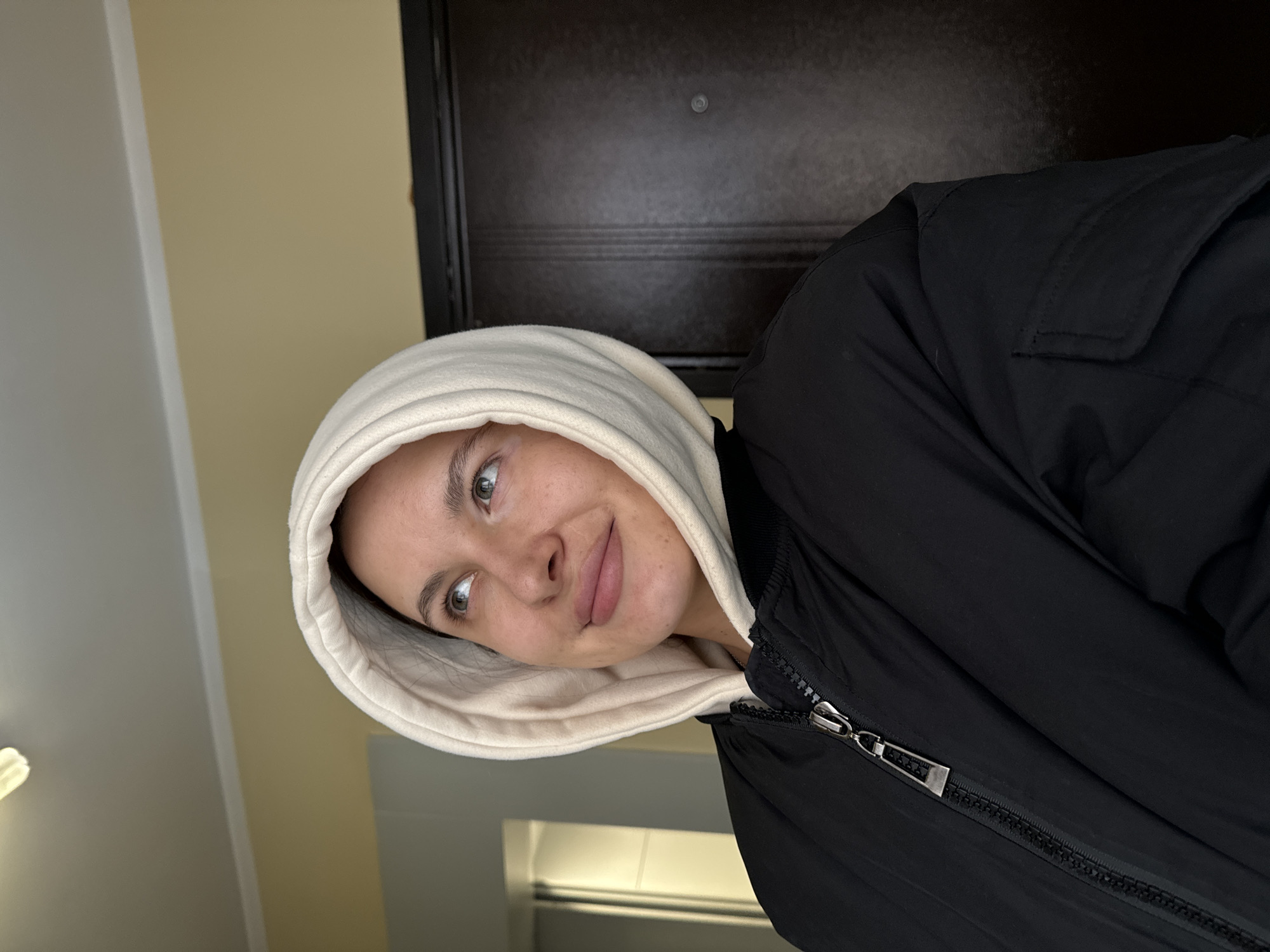 Woman photographed in relaxed indoor portrait in Odintsovo
